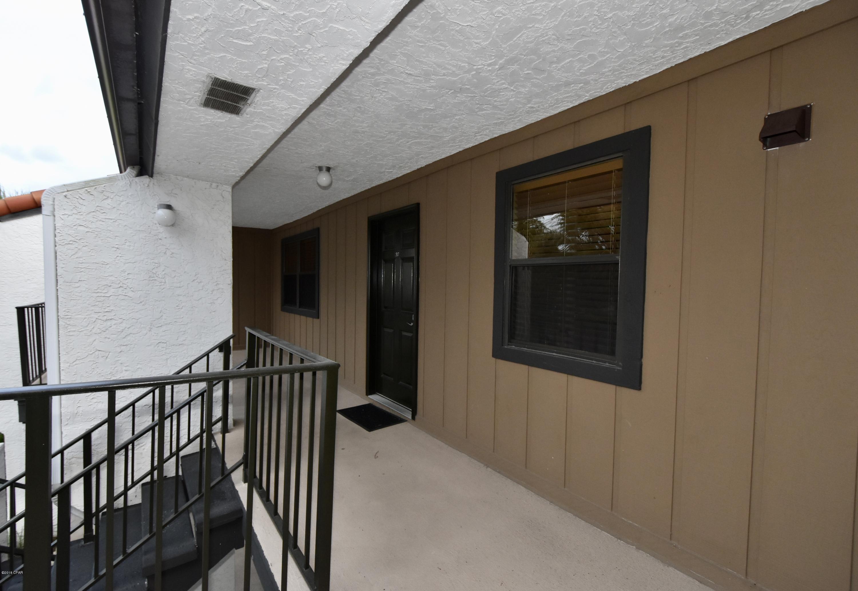 Edgewater Golf Villas 1 - Residential