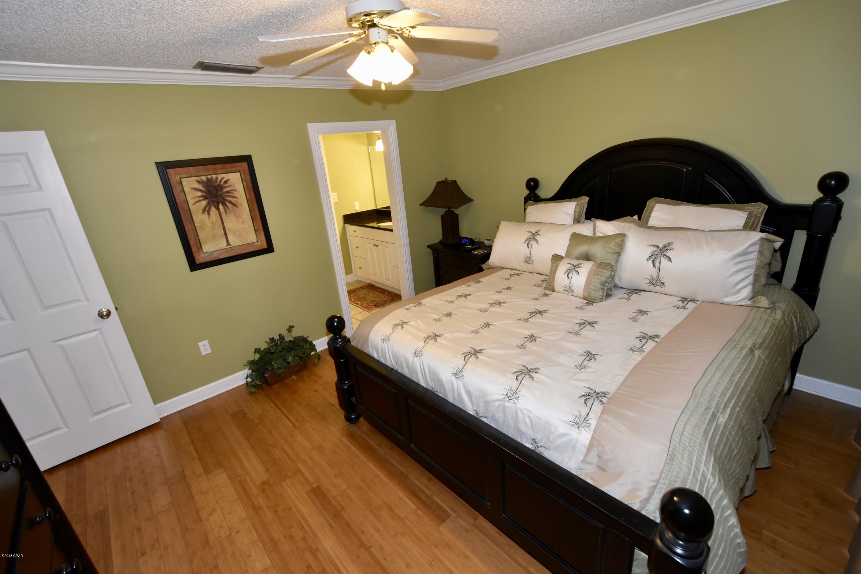 Edgewater Golf Villas 1 - Residential