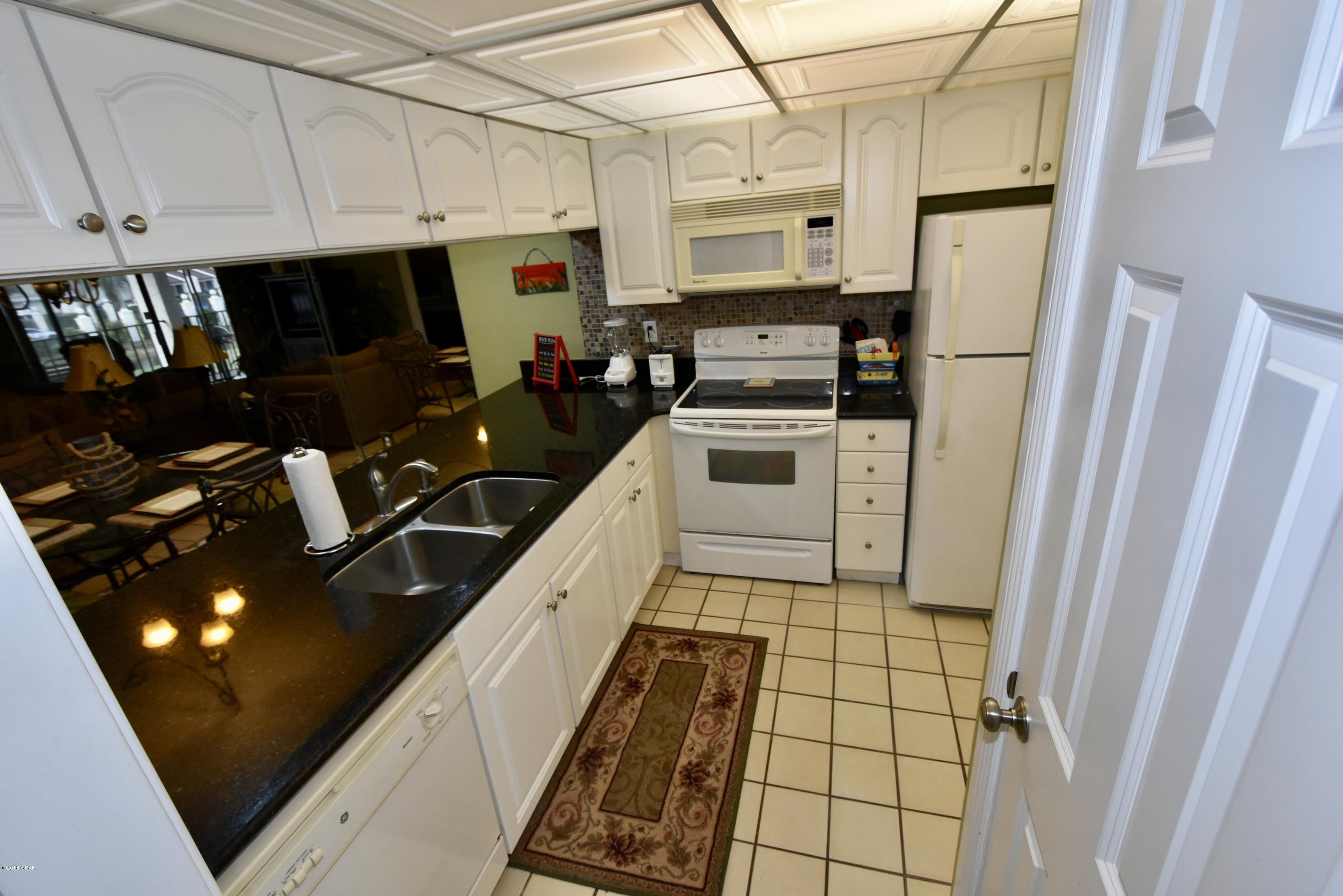 Edgewater Golf Villas 1 - Residential