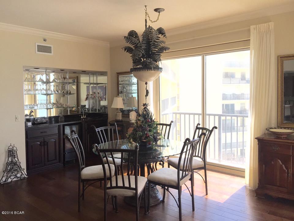 Summerwinds Condo - Residential