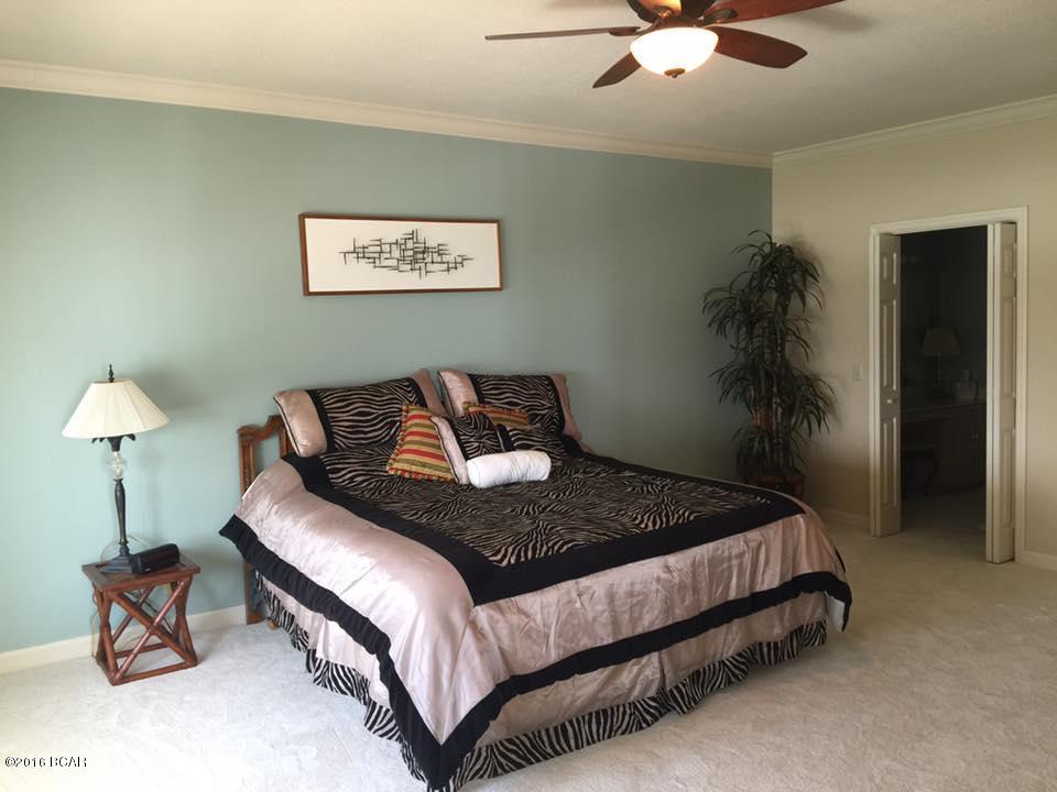 Summerwinds Condo - Residential