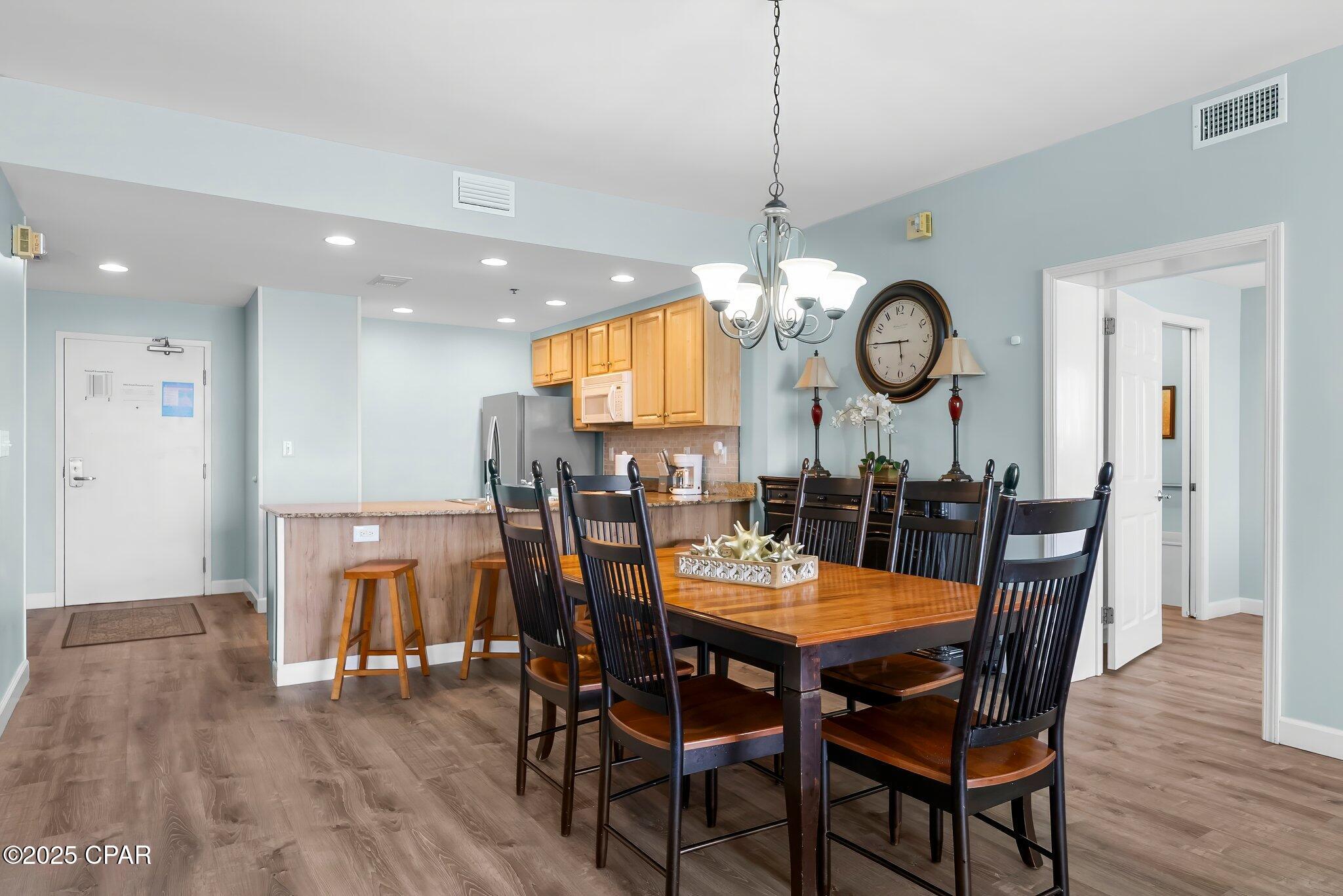 Splash Condo - Residential