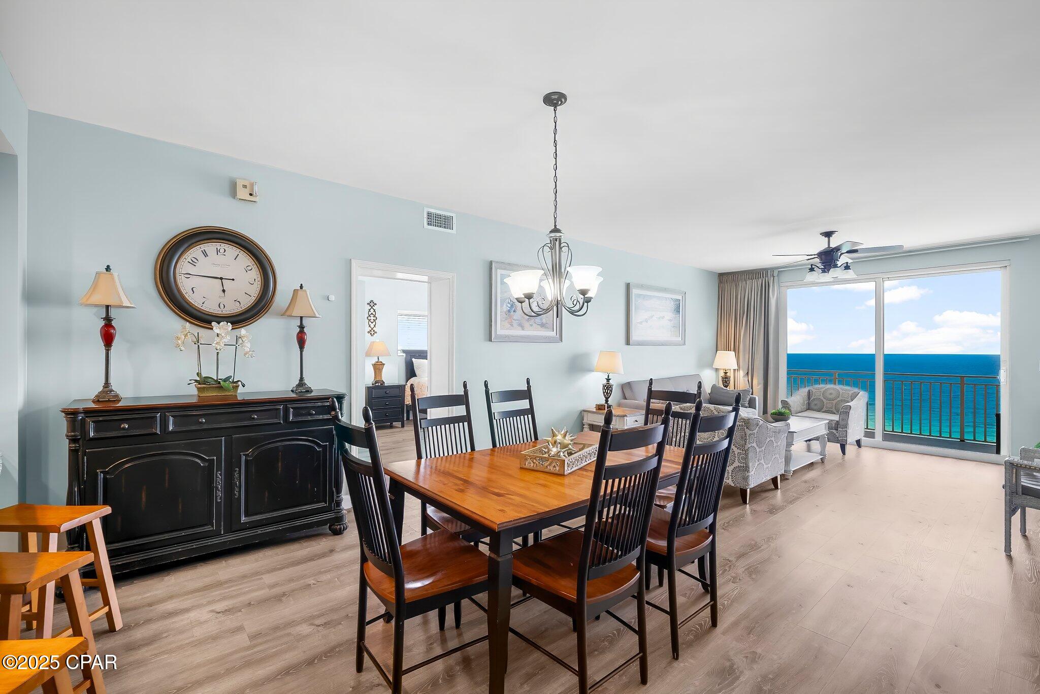 Splash Condo - Residential