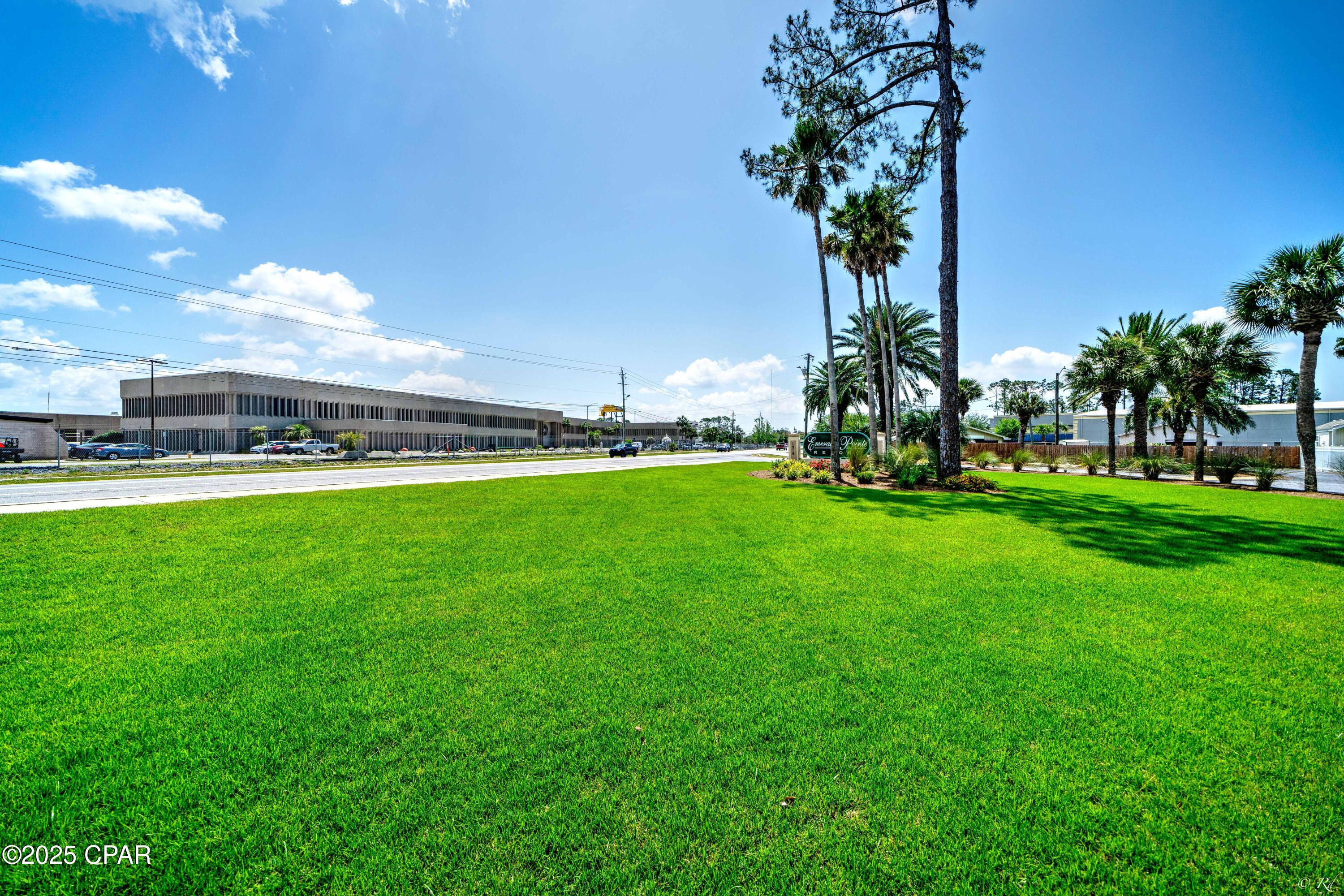 Emerald Pointe Resort - Residential