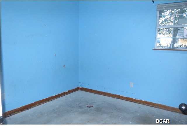 Towne & Country Lake Estates - Residential