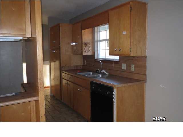 Towne & Country Lake Estates - Residential