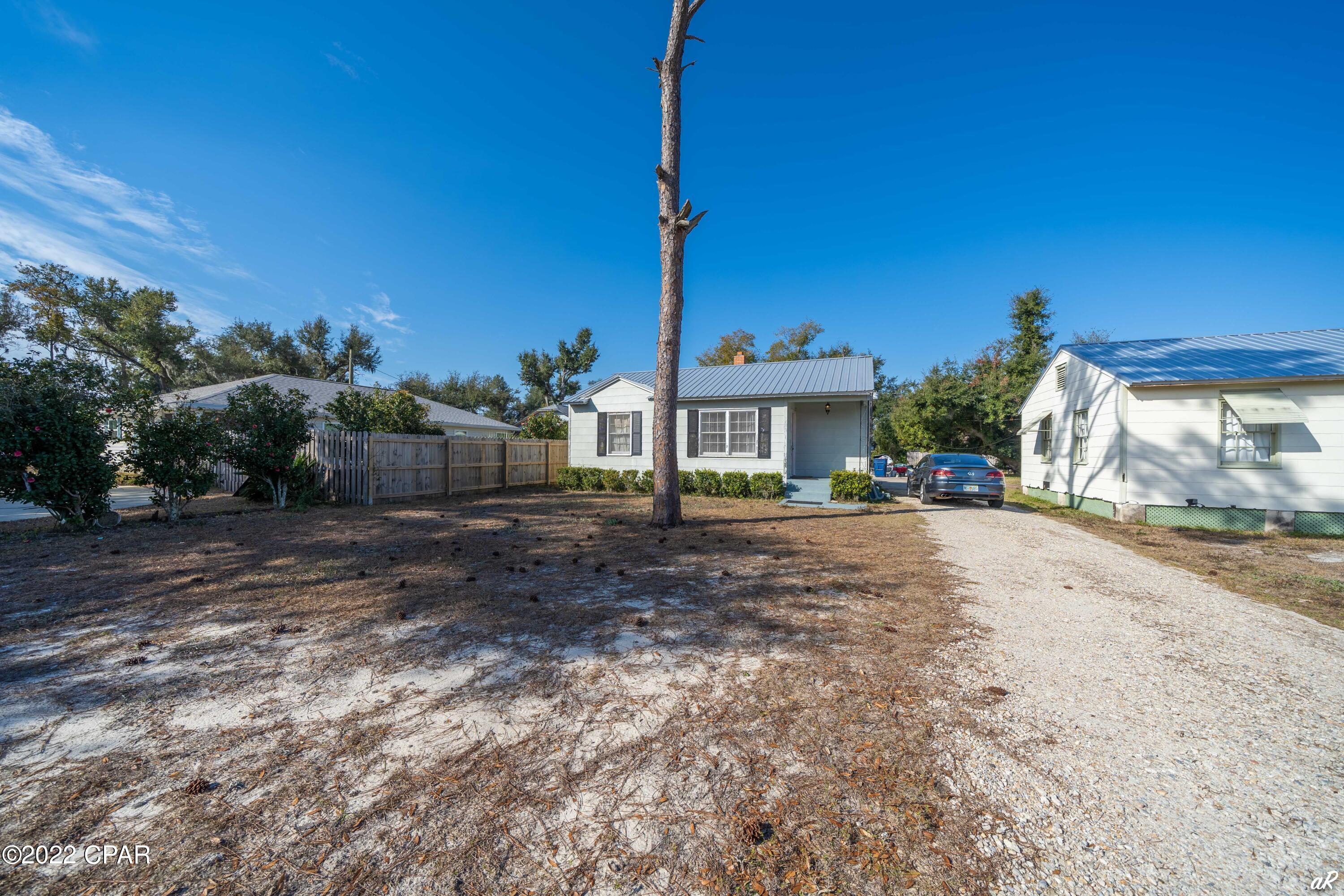 Sudduths 1st Add - Residential