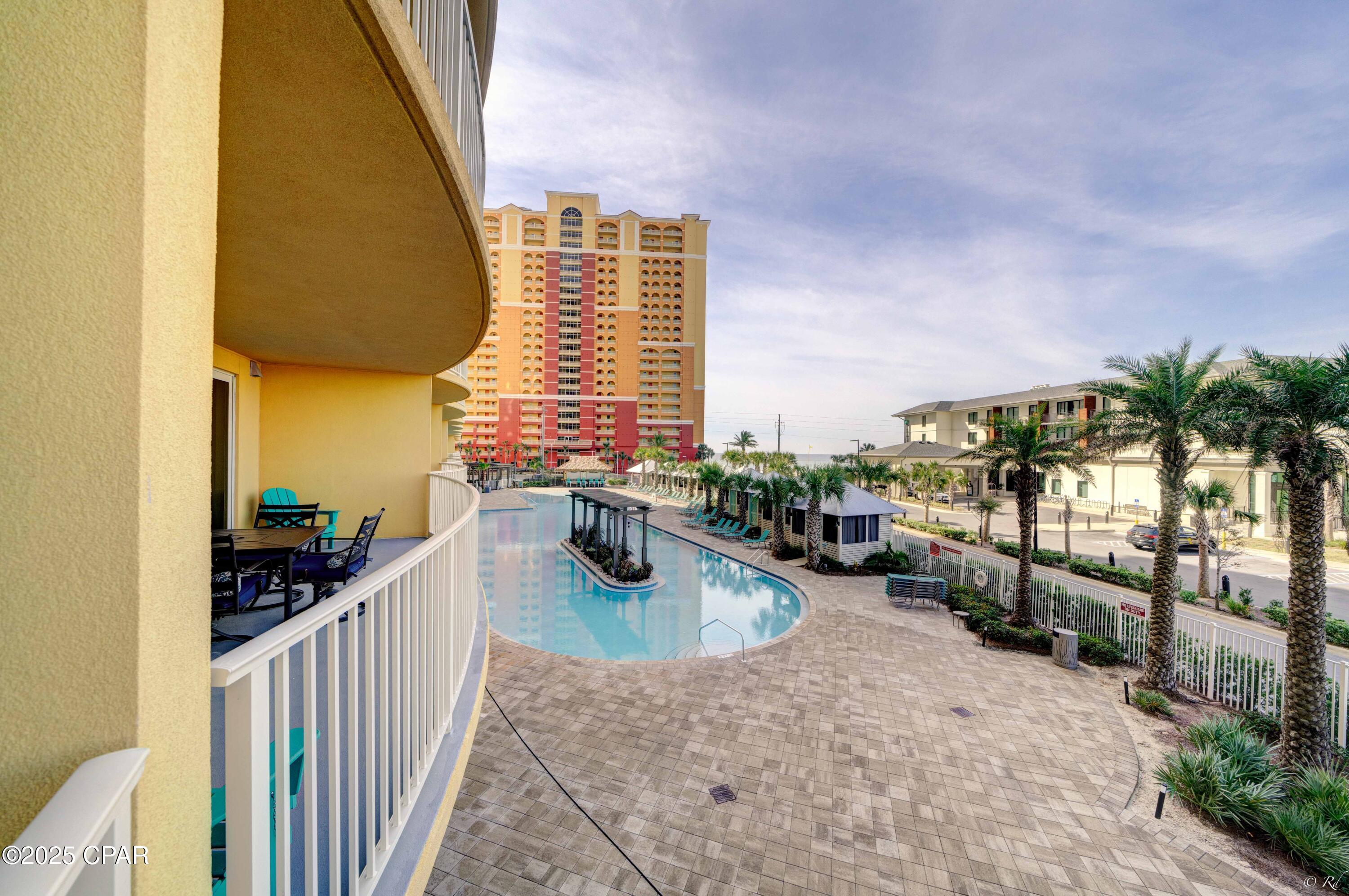 Calypso Towers III - Residential