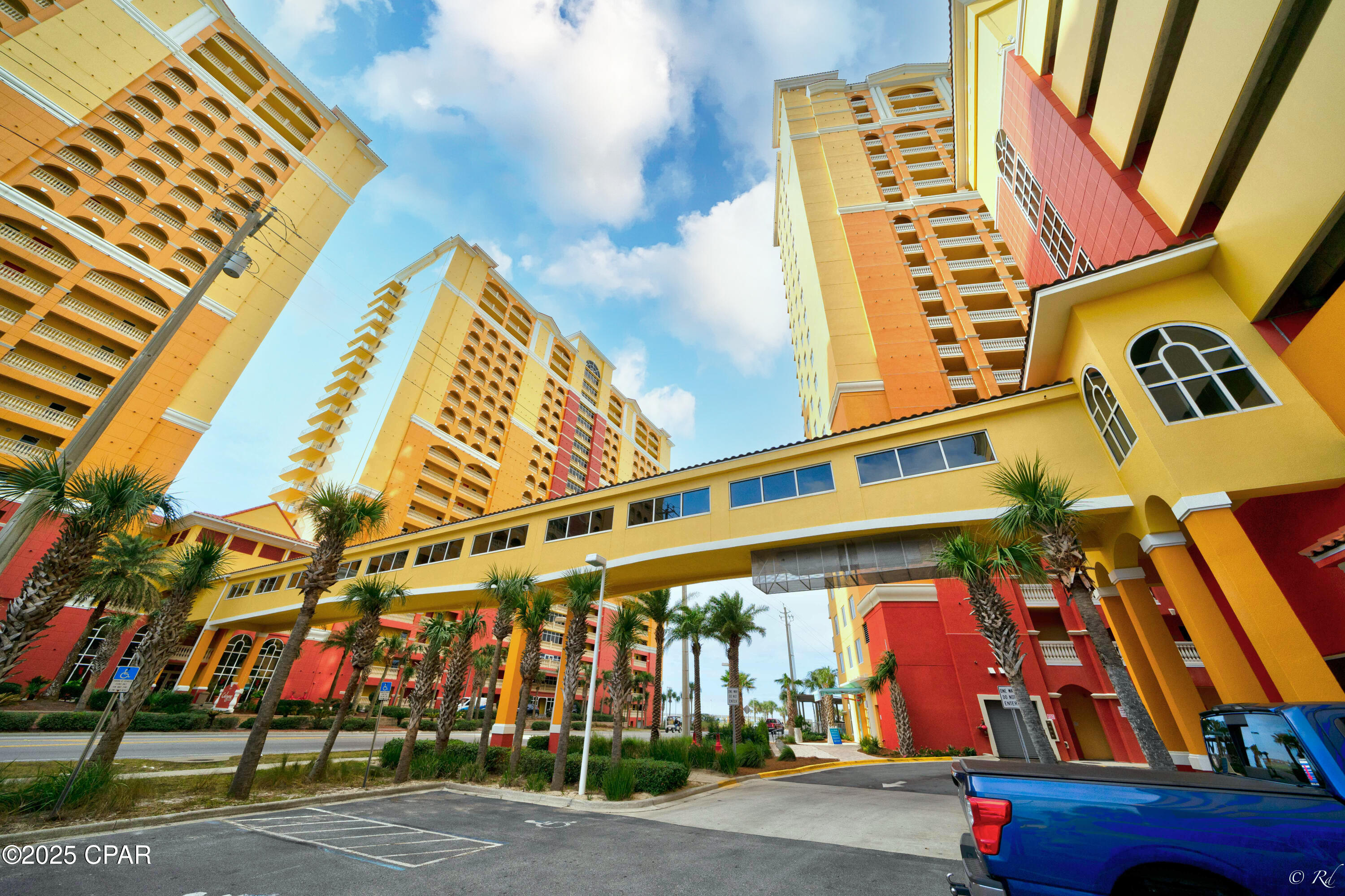 Calypso Towers III - Residential