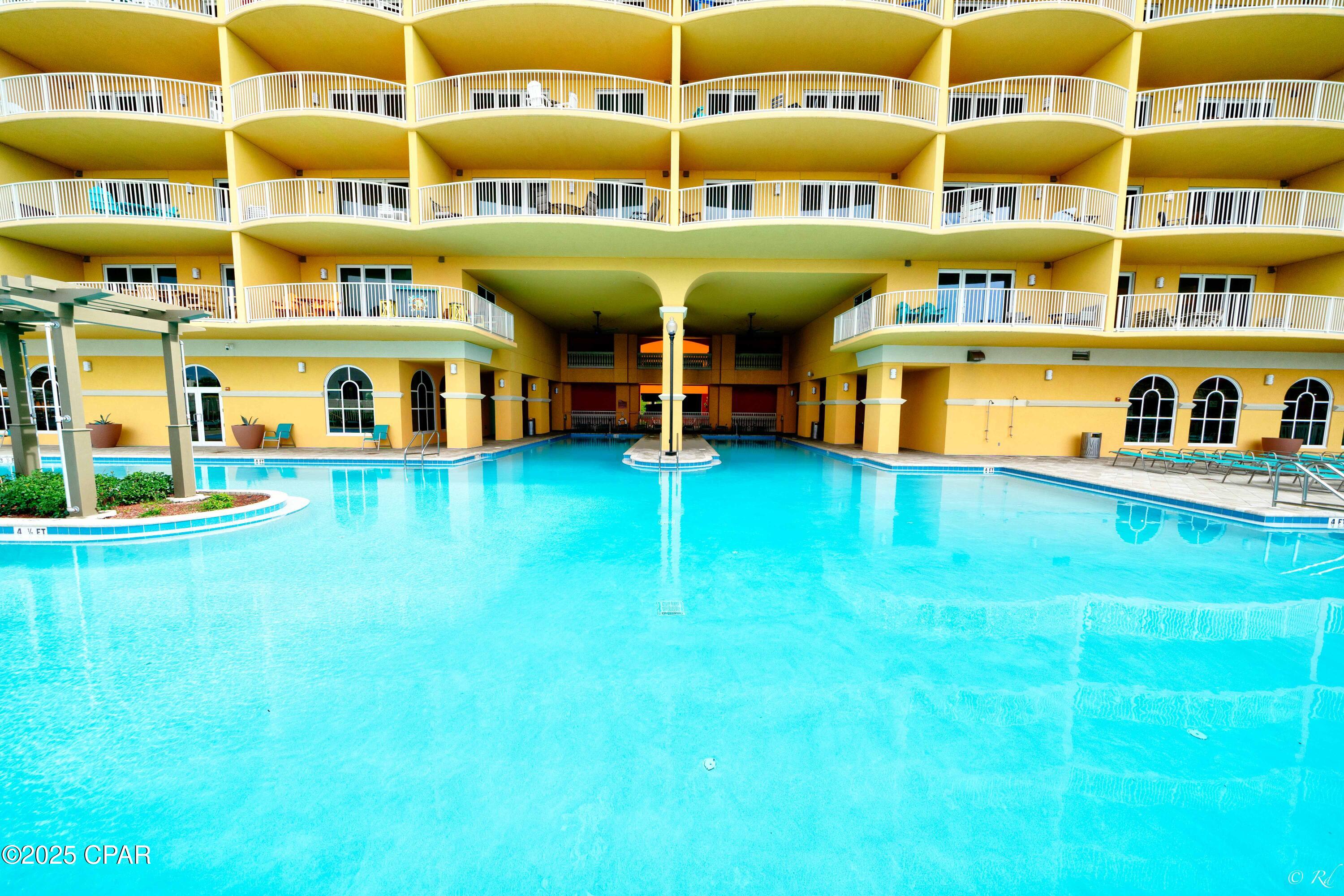 Calypso Towers III - Residential