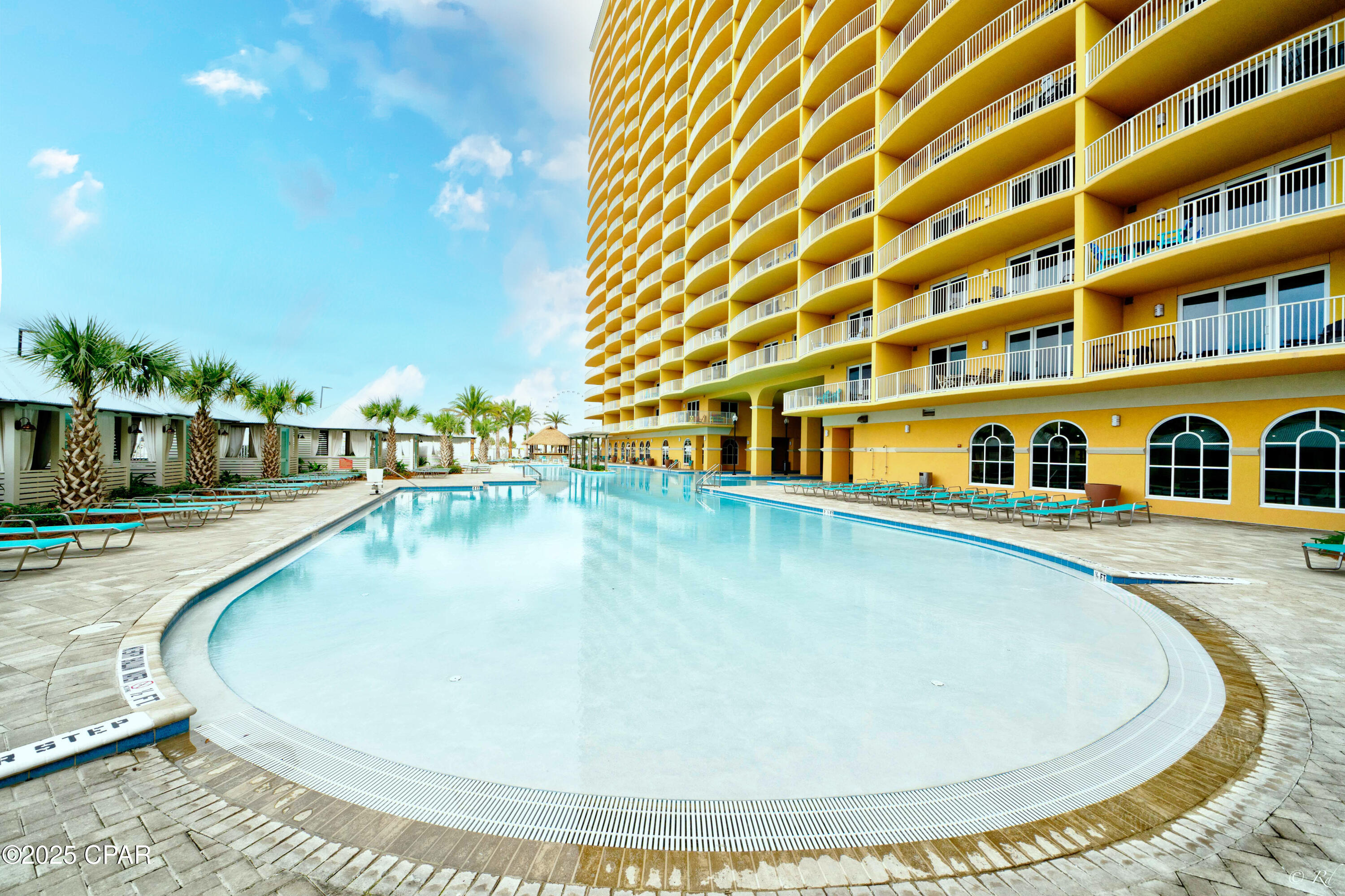 Calypso Towers III - Residential