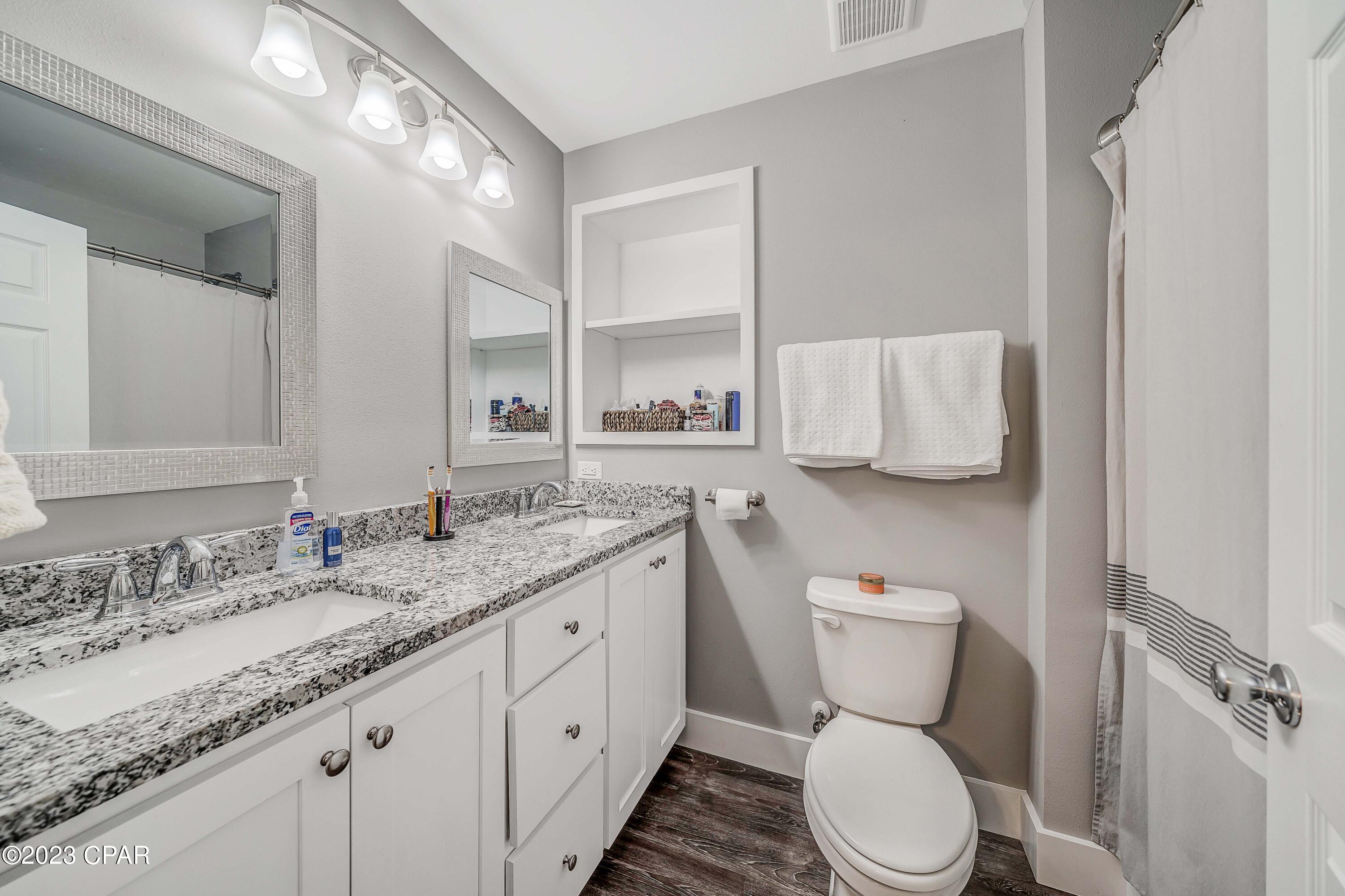 Forest Shores - Residential