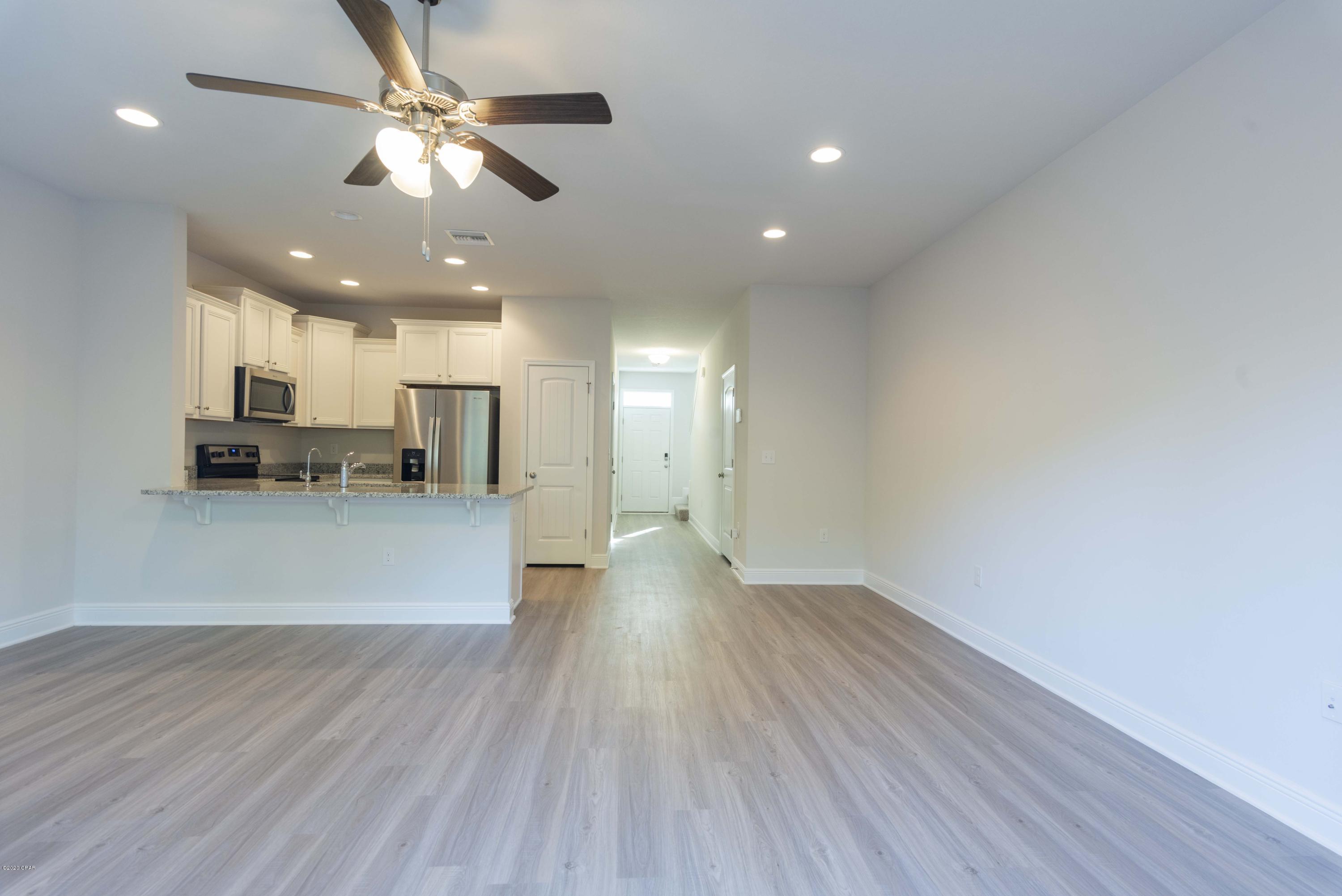 [No Recorded Subdiv] - Residential Lease