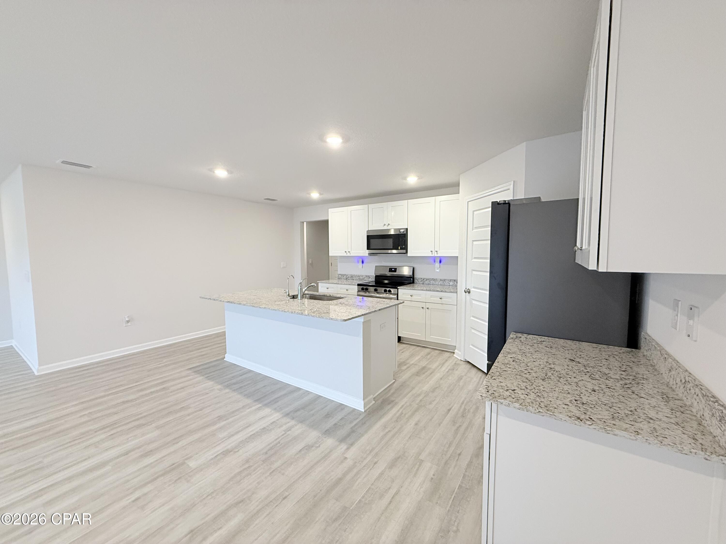 [No Recorded Subdiv] - Residential Lease