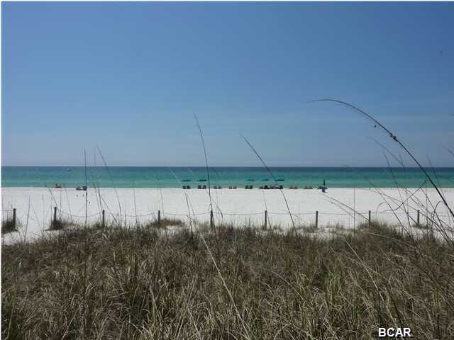 Seachase Condo - Residential