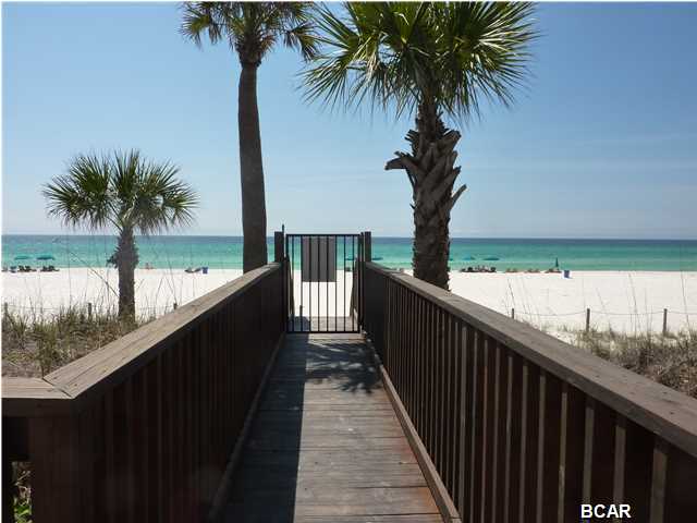 Seachase Condo - Residential