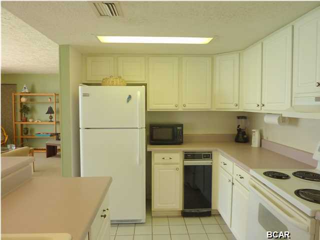 Seachase Condo - Residential