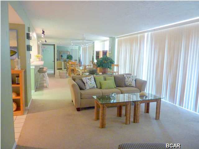 Seachase Condo - Residential