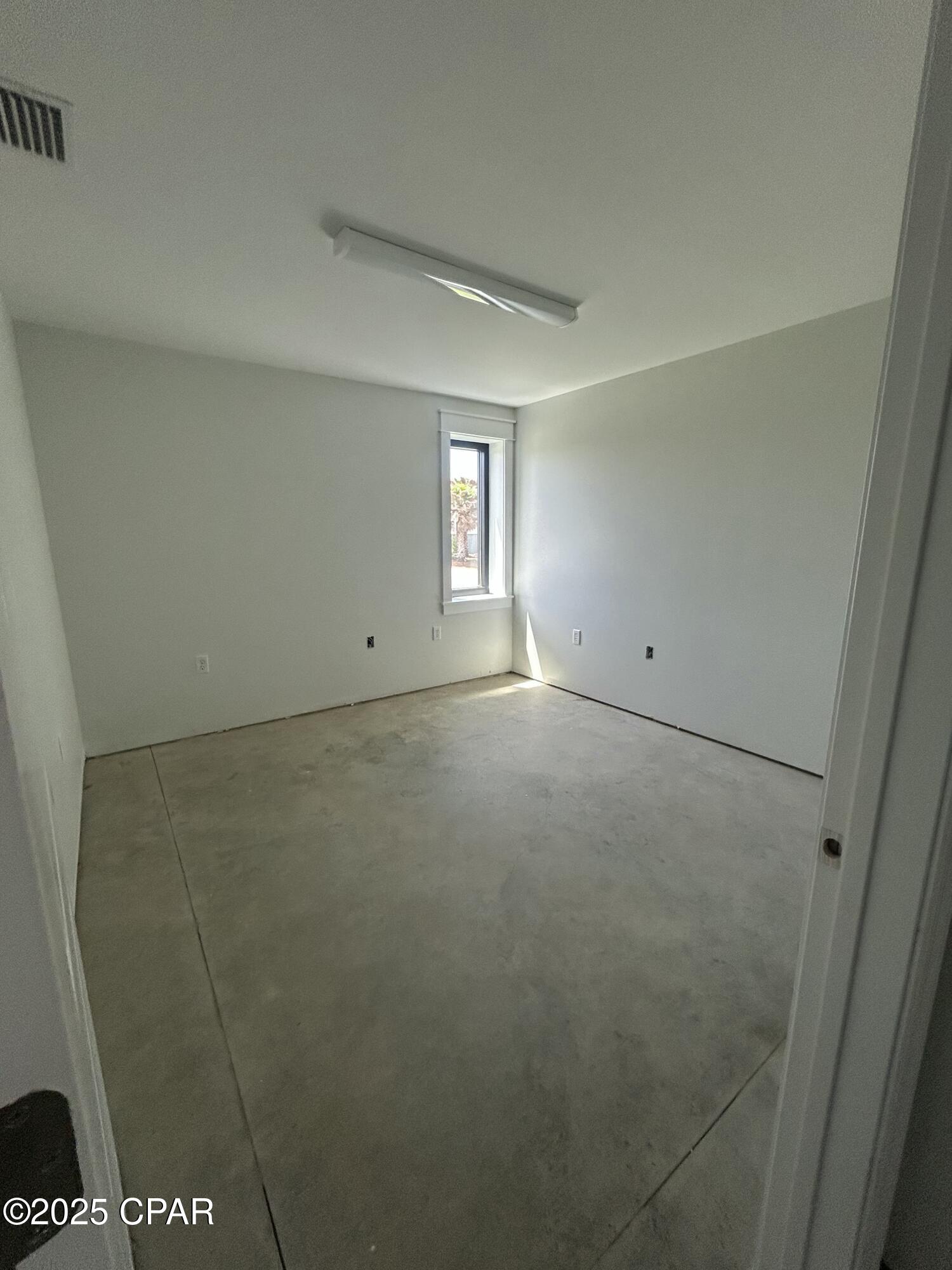 Beach Commerce Park - Commercial Lease