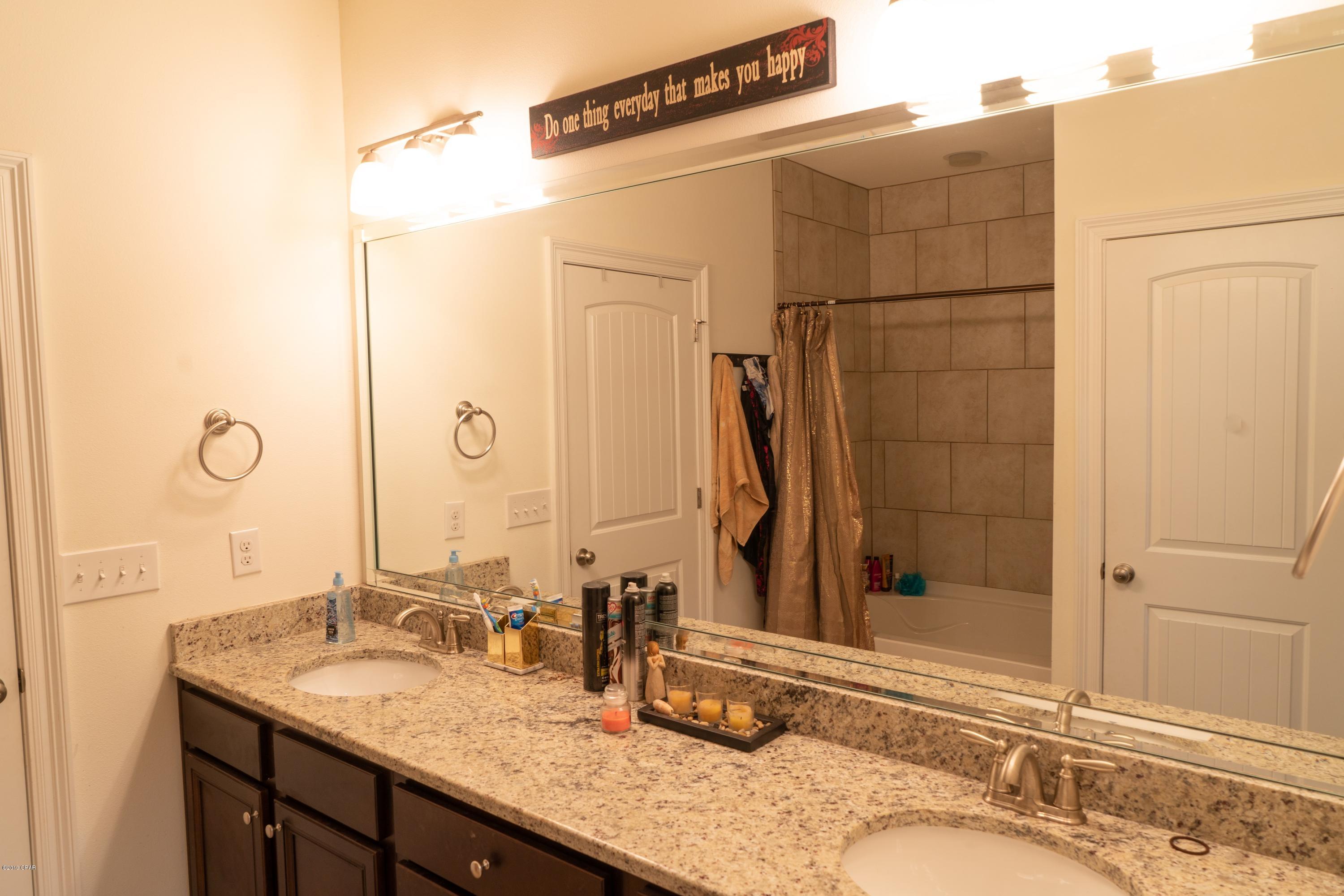 Village Of Mill Bayou/Shoreline Village Ph 1A - Residential