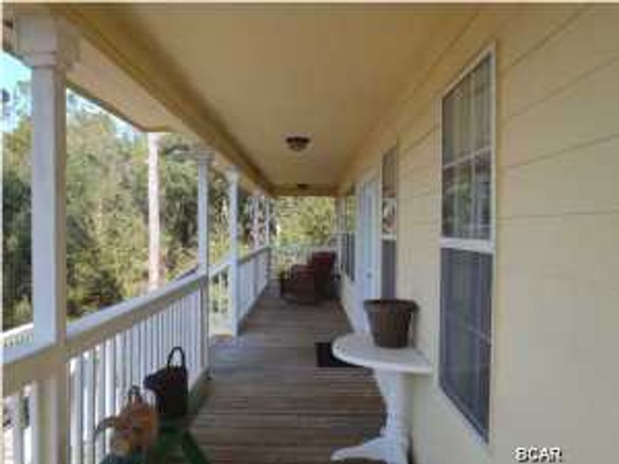 Lakeside Living! Features of this well kept home include 3 bedrooms, 2 baths, pretty views of North Spring Lake from the living/dining room and then a nice size workshop/storage. Natural landscaping keeps it easy to maintain. Perfect for a weekend get away or first time homebuyer. Call today to schedule your private showing.