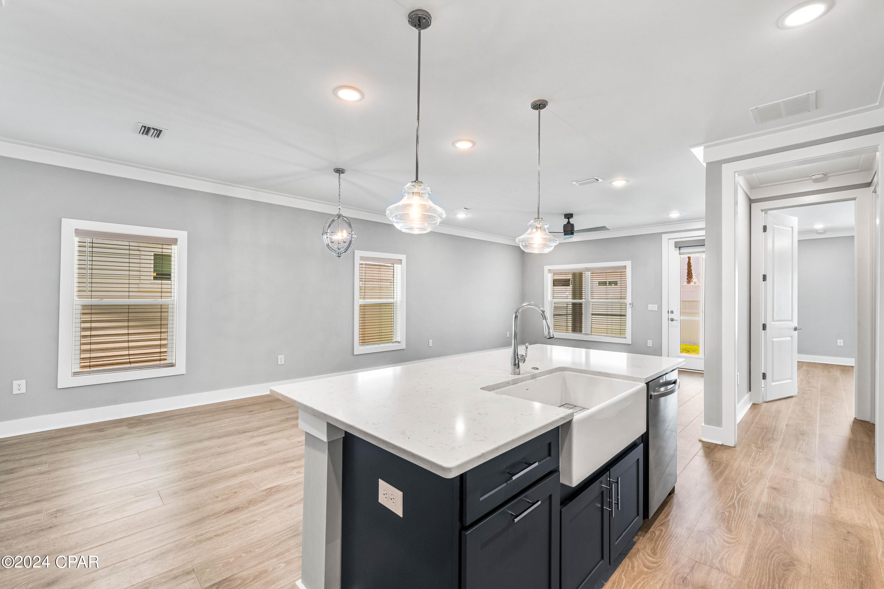 Panama City Beach, Florida 32413, United States, 4 Bedrooms Bedrooms, ,3 BathroomsBathrooms,Residential,Pending,55189