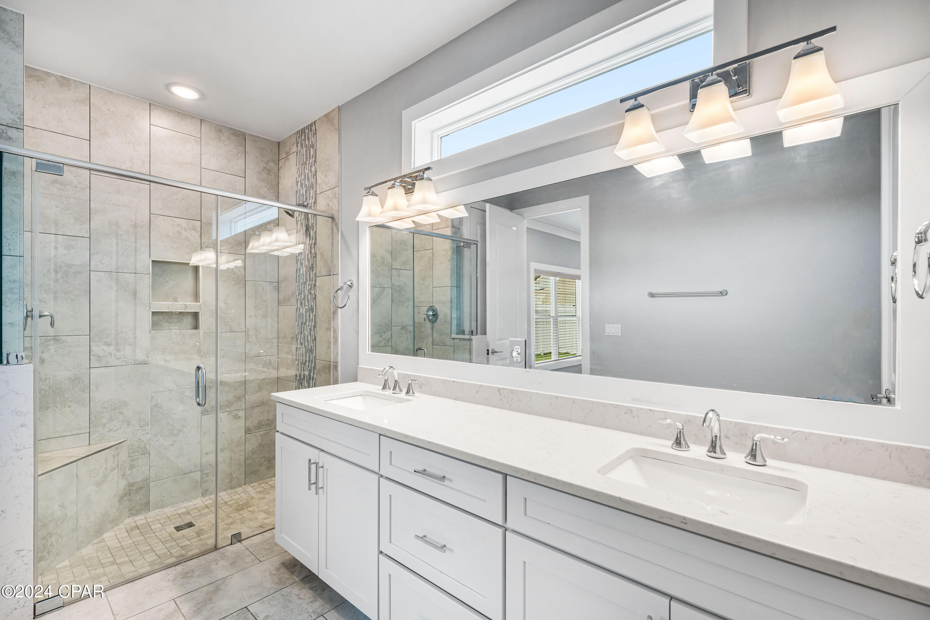 Panama City Beach, Florida 32413, United States, 4 Bedrooms Bedrooms, ,3 BathroomsBathrooms,Residential,Pending,55189