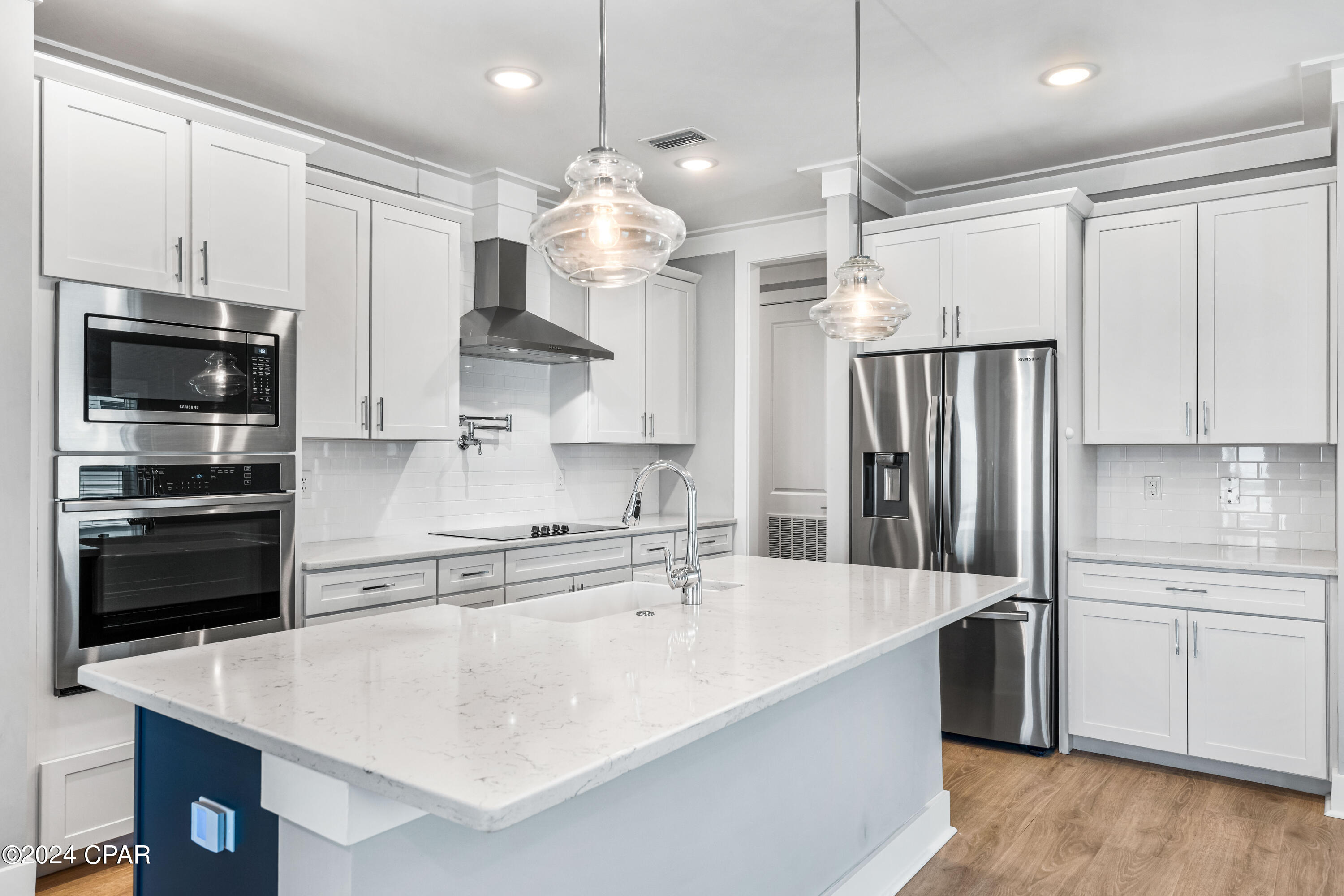 Panama City Beach, Florida 32413, United States, 4 Bedrooms Bedrooms, ,3 BathroomsBathrooms,Residential,Pending,55189