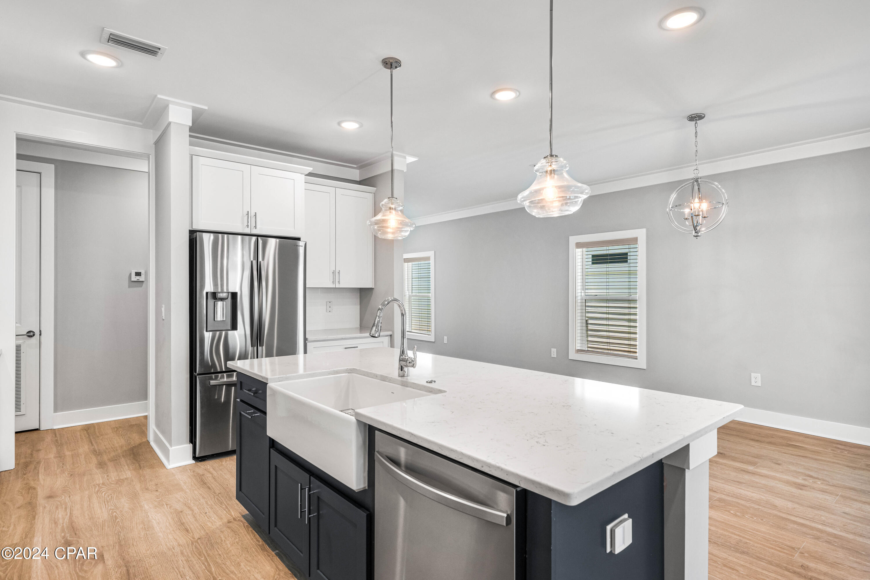 Panama City Beach, Florida 32413, United States, 4 Bedrooms Bedrooms, ,3 BathroomsBathrooms,Residential,Pending,55189