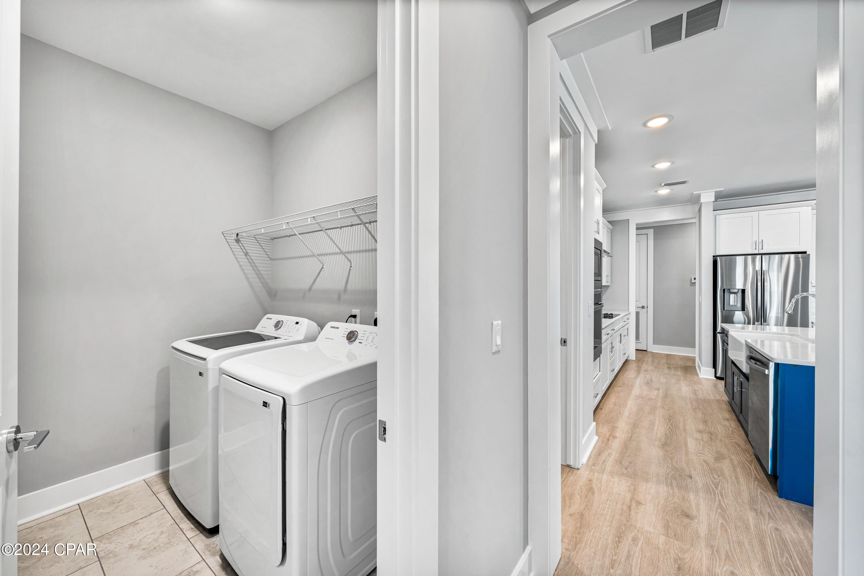 Panama City Beach, Florida 32413, United States, 4 Bedrooms Bedrooms, ,3 BathroomsBathrooms,Residential,Pending,55189