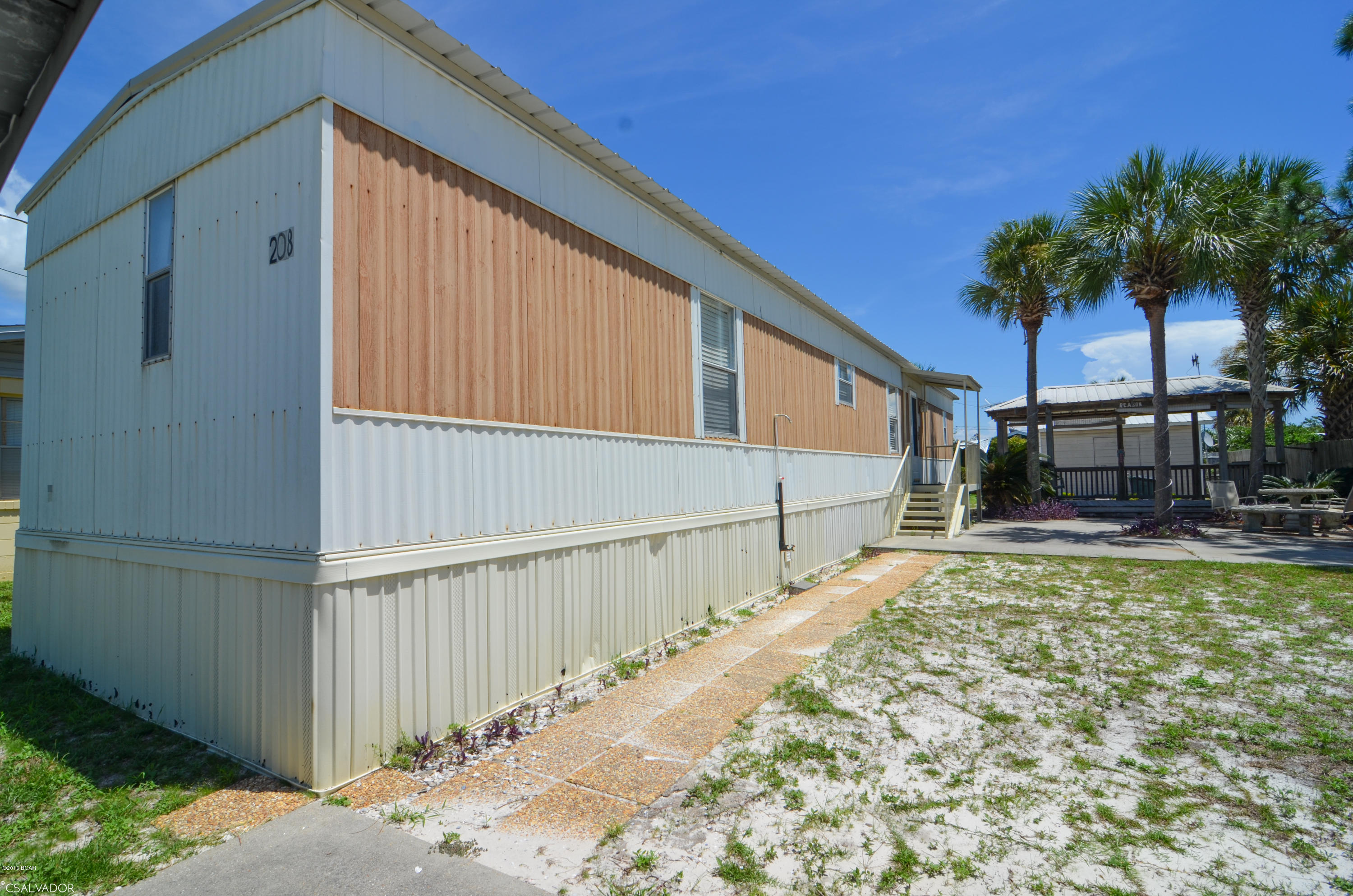 Laguna Beach Estates 9th Add - Residential