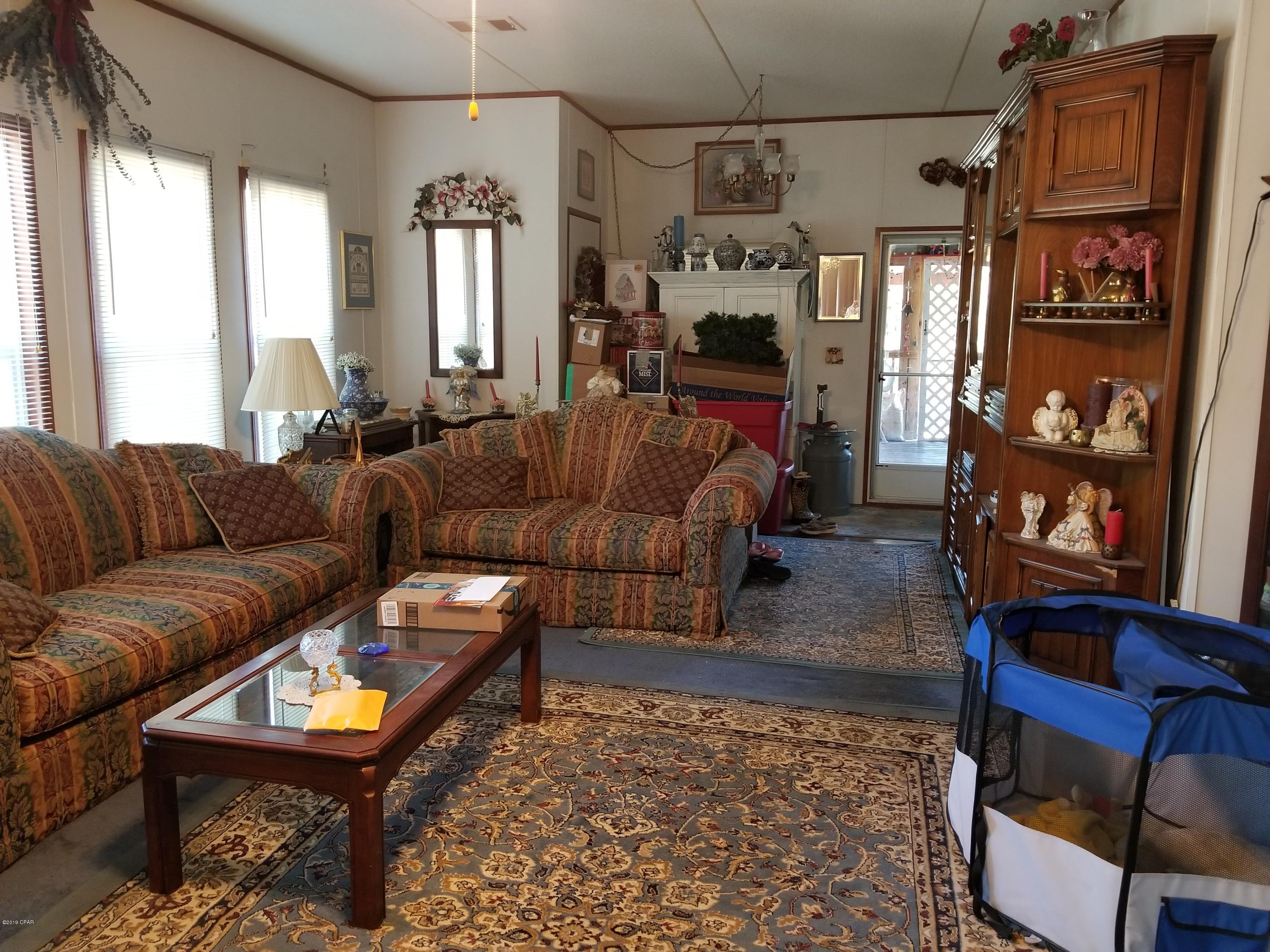 Leisure Lakes - Residential