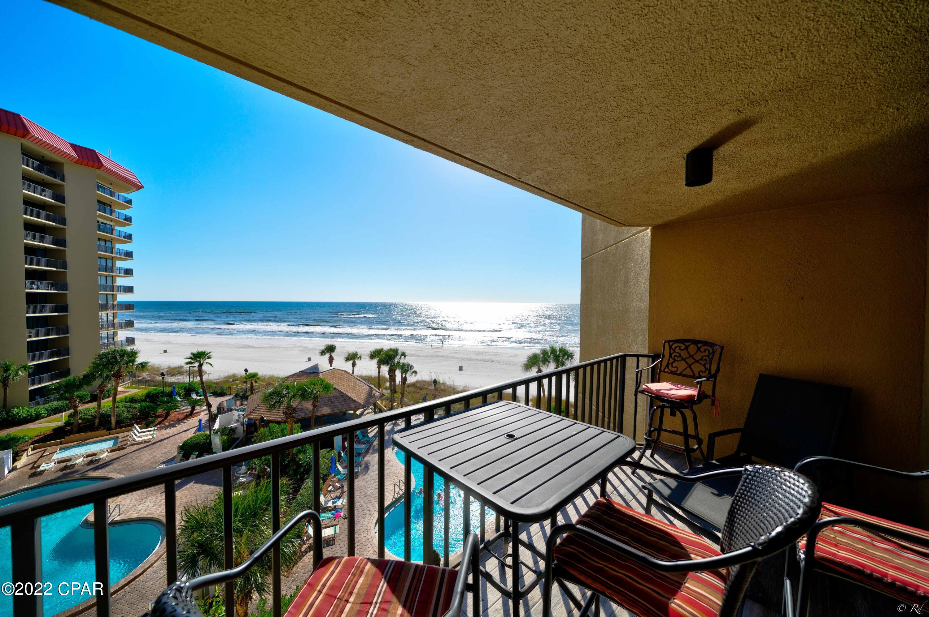 Summerhouse Condo. - Residential