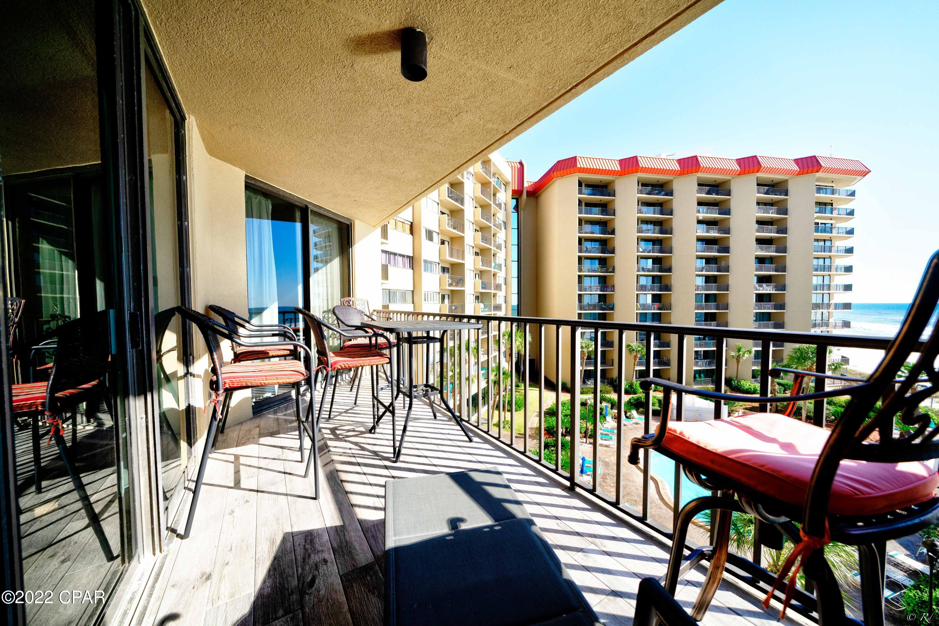 Summerhouse Condo. - Residential