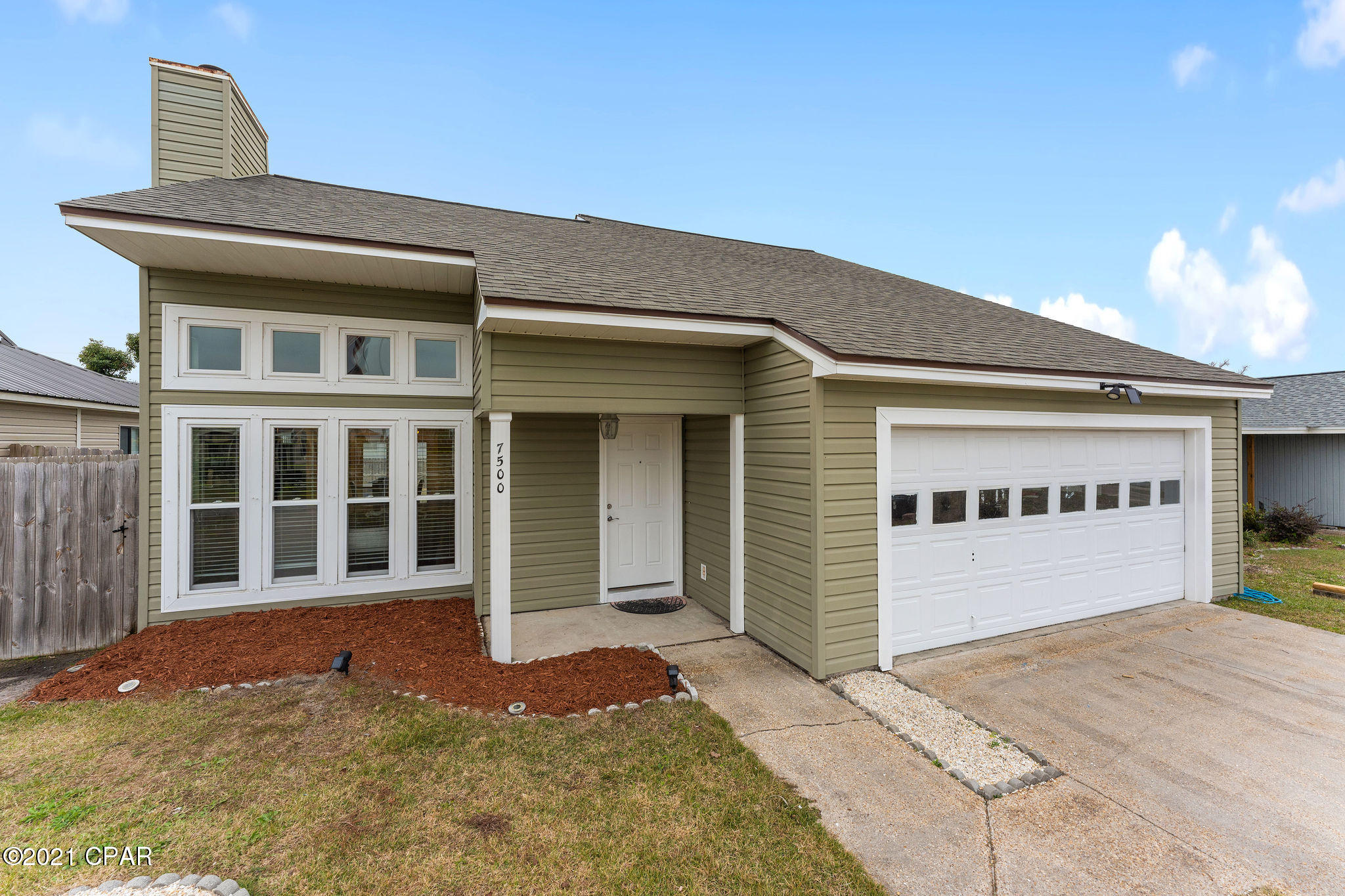 Shadow Bay Unit 2 Replat - Residential