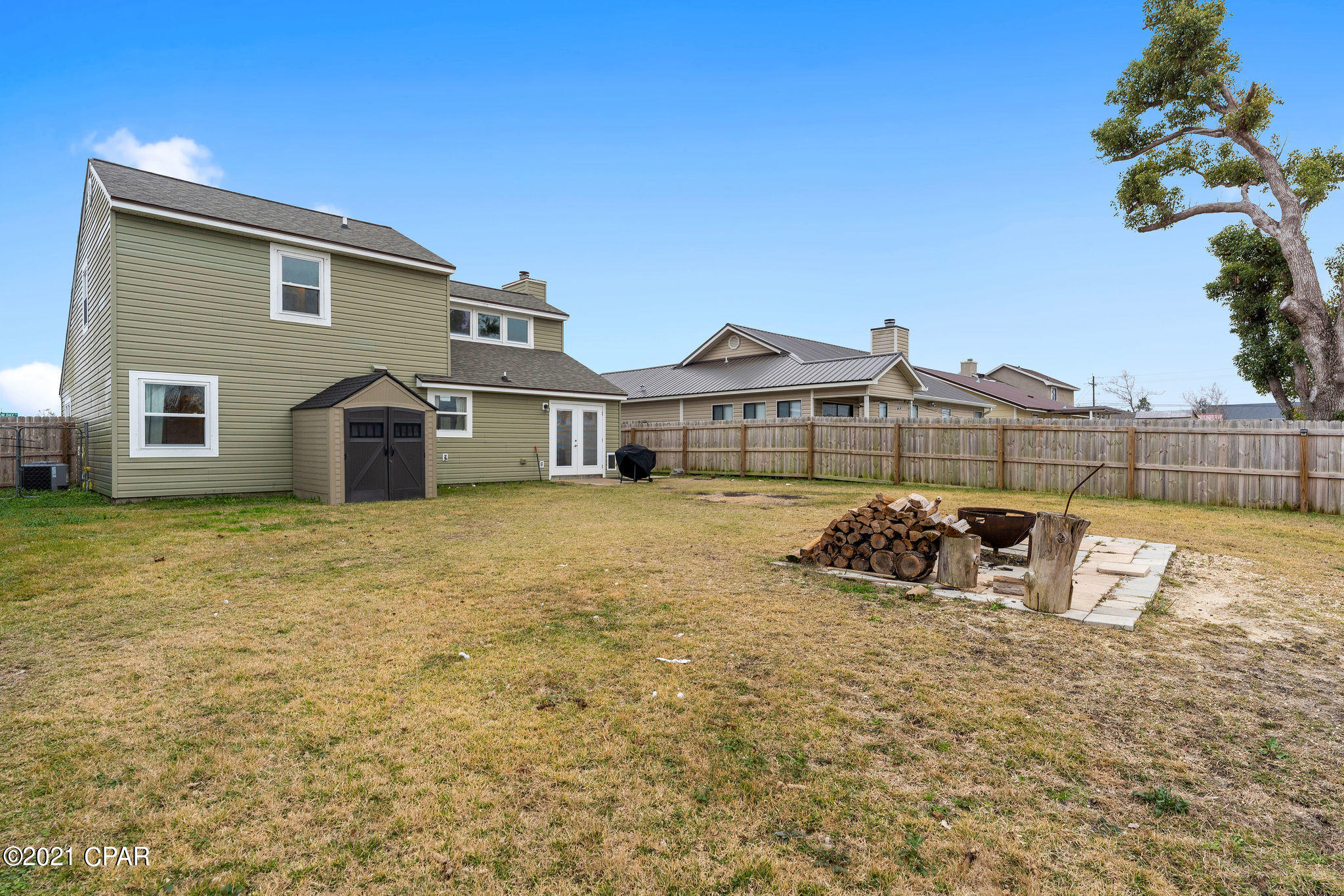 Shadow Bay Unit 2 Replat - Residential