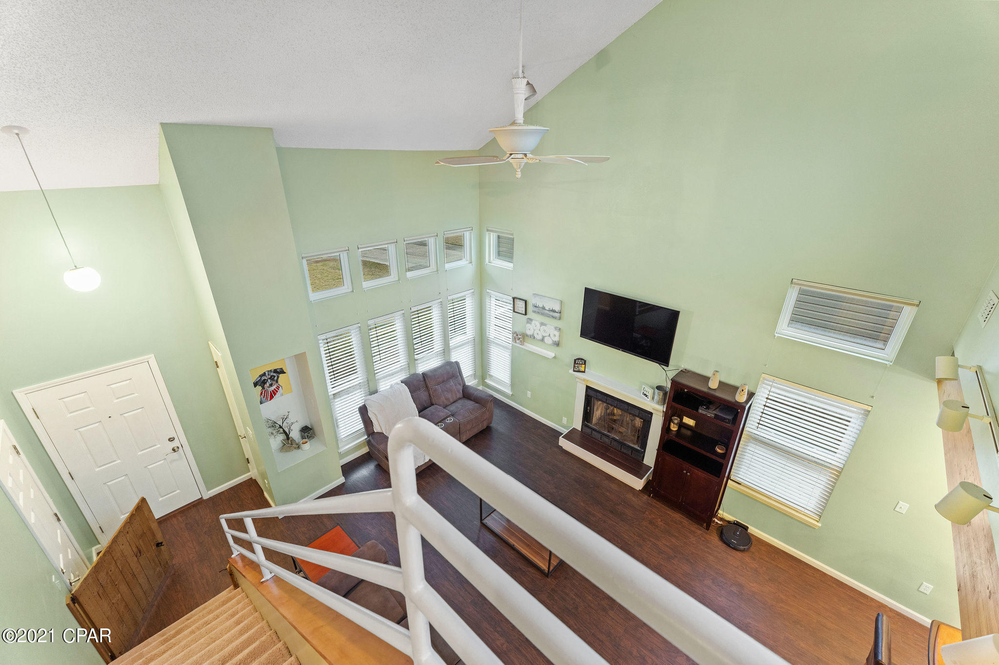 Shadow Bay Unit 2 Replat - Residential