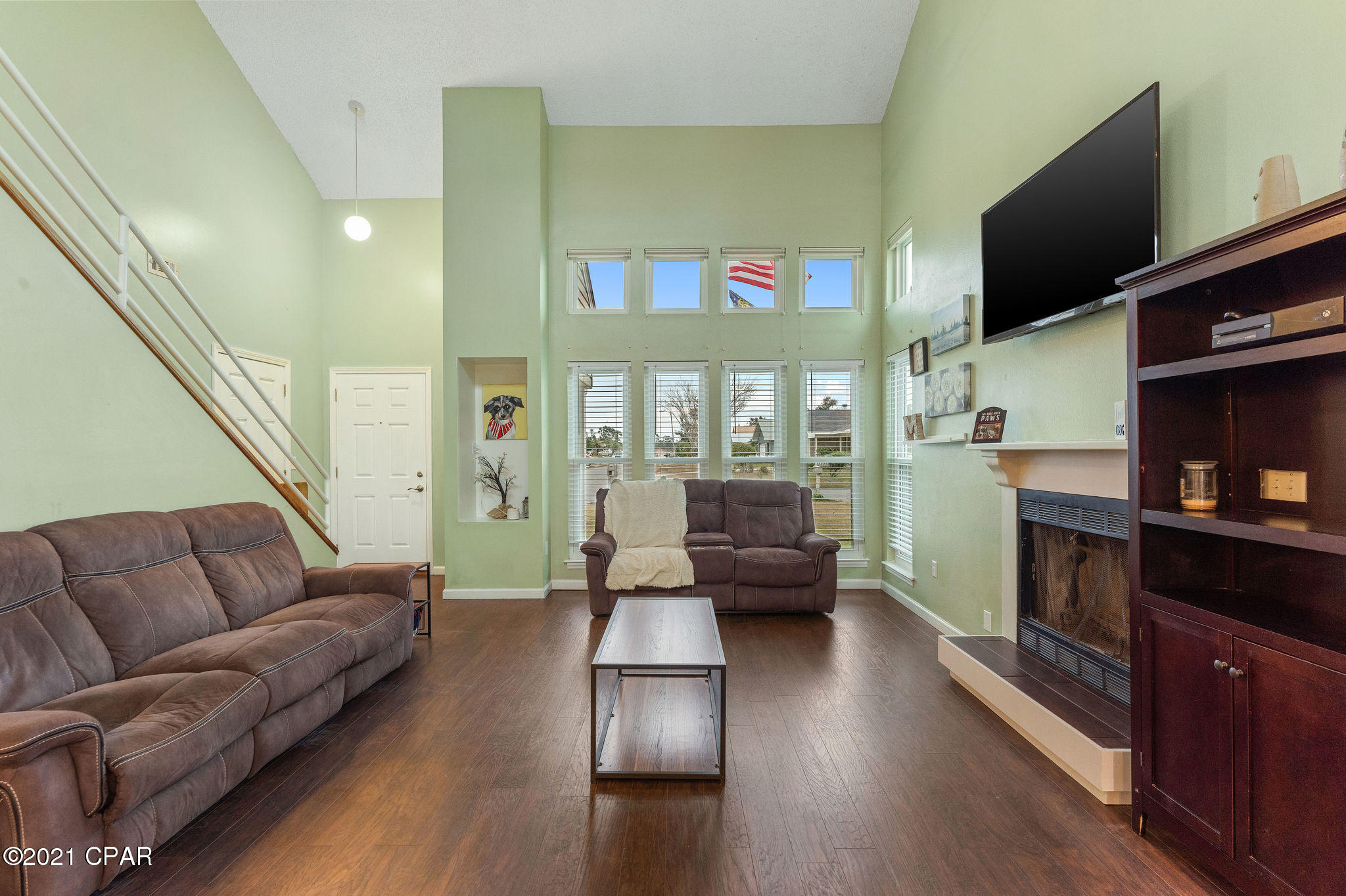 Shadow Bay Unit 2 Replat - Residential