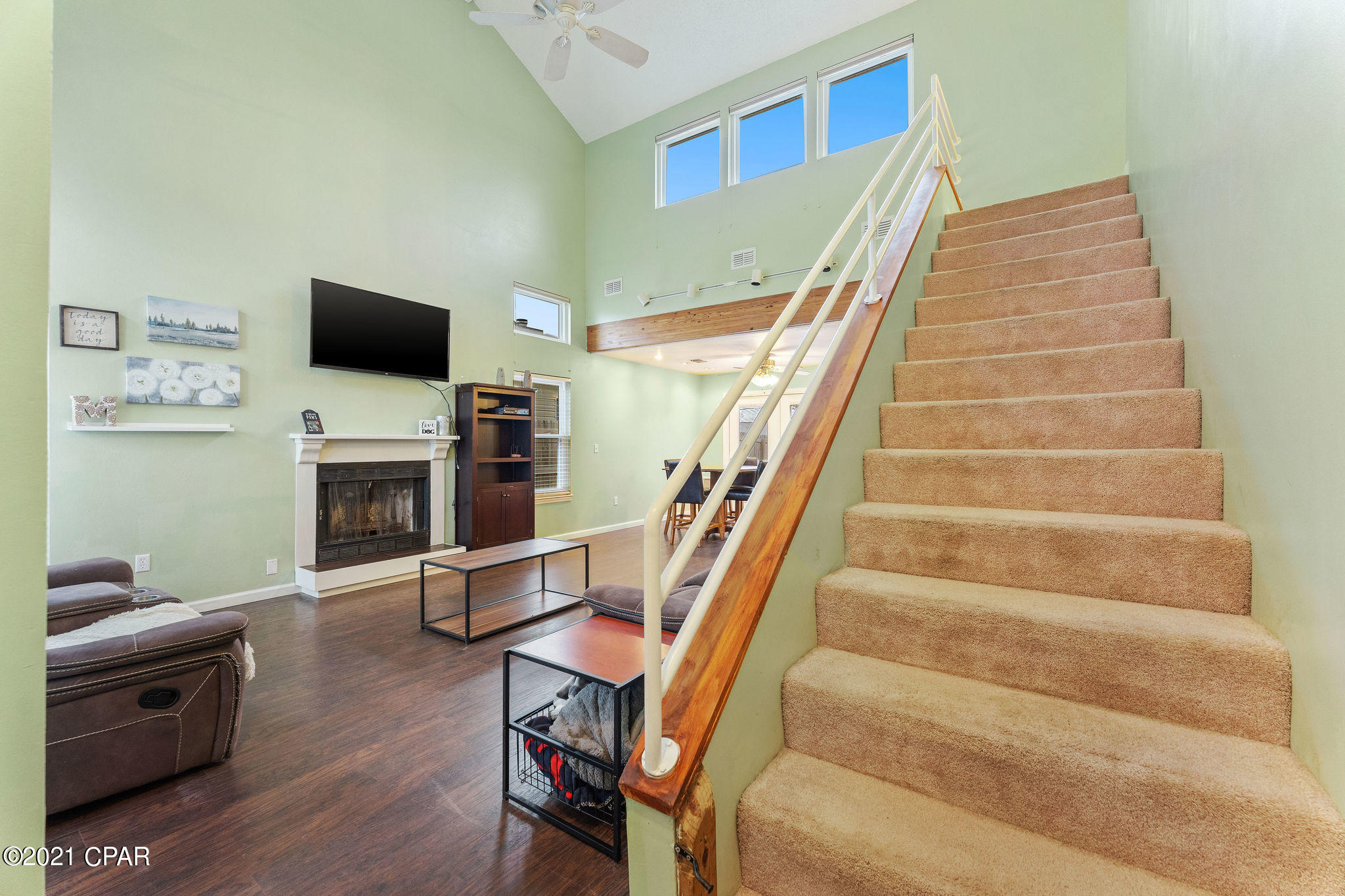 Shadow Bay Unit 2 Replat - Residential