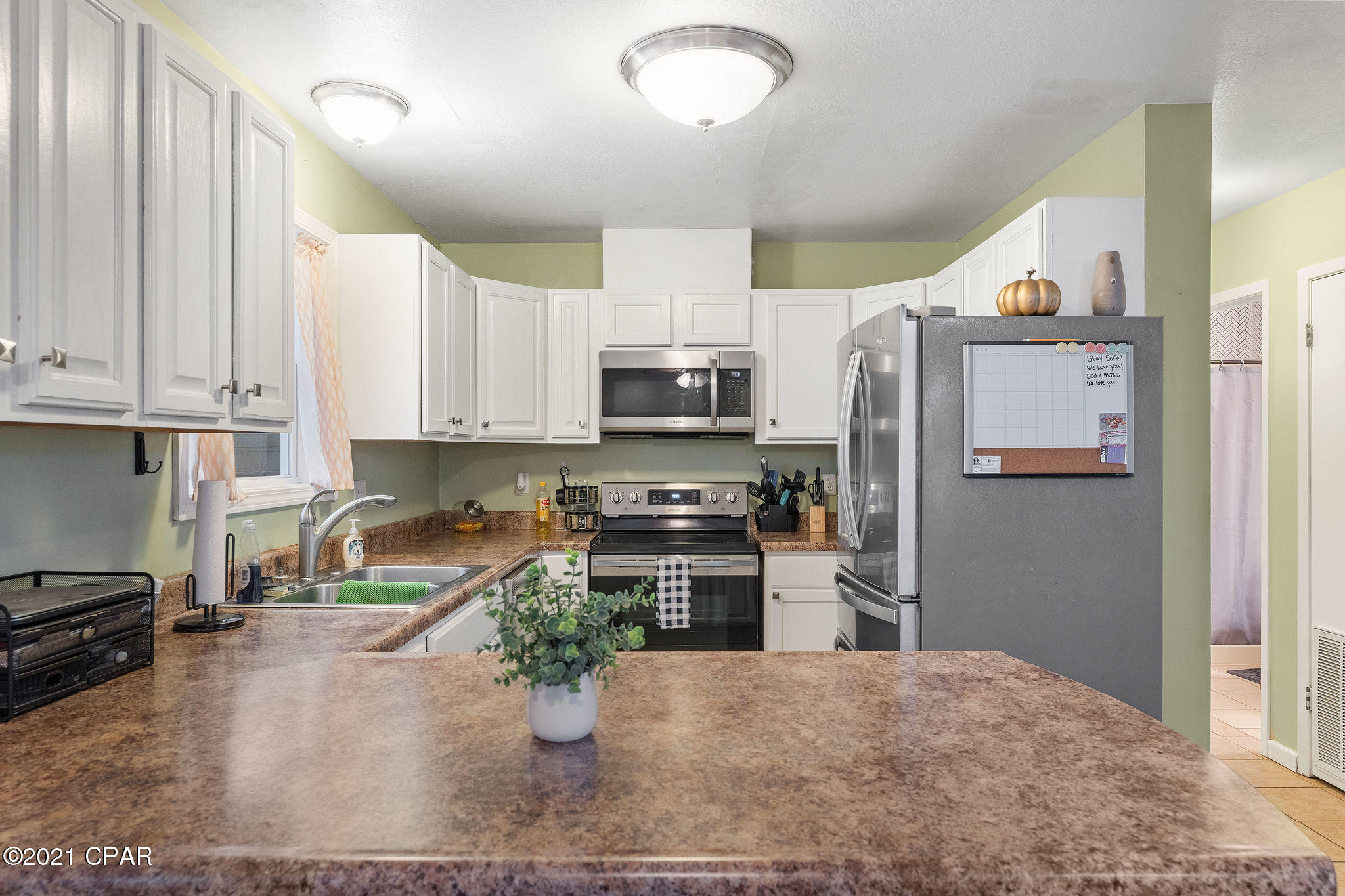 Shadow Bay Unit 2 Replat - Residential