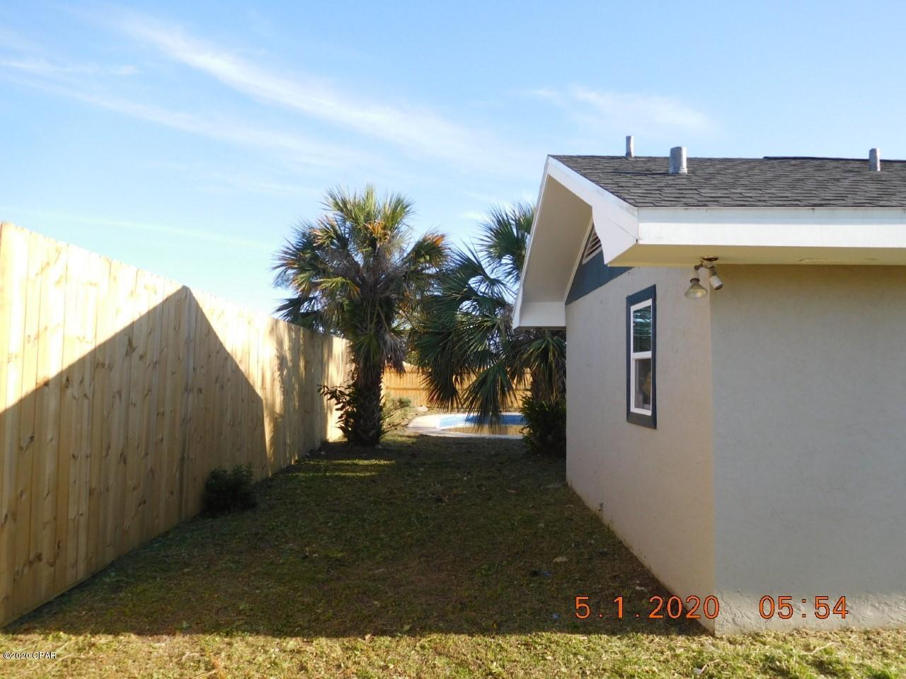 Venetian Villa 1st Add Replat - Residential