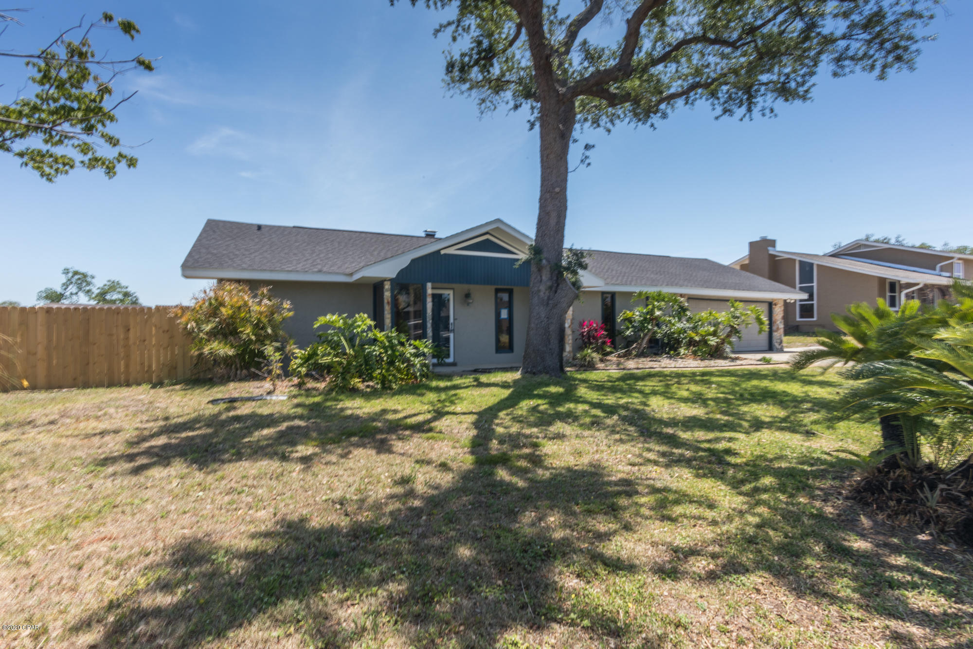 Venetian Villa 1st Add Replat - Residential