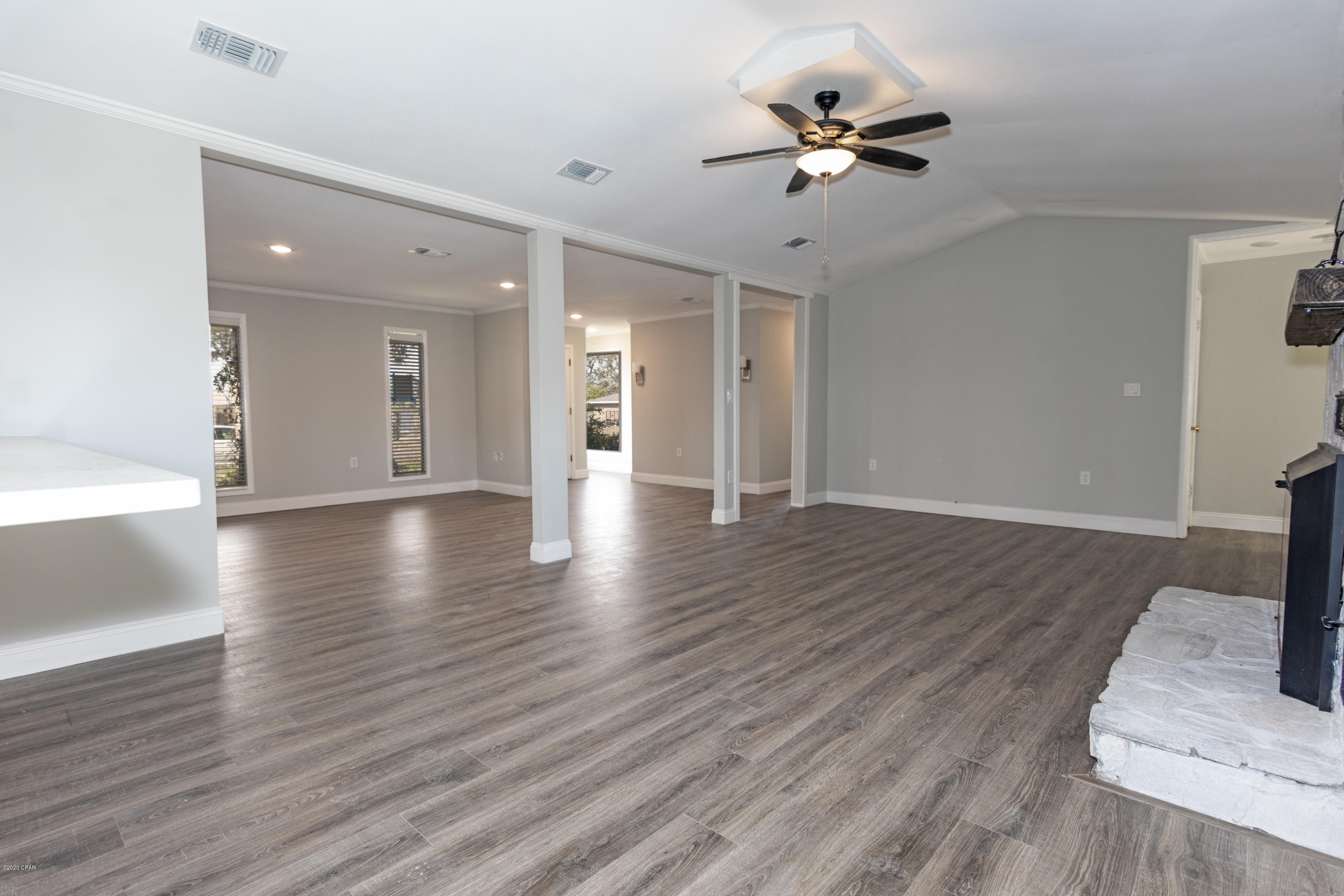 Venetian Villa 1st Add Replat - Residential