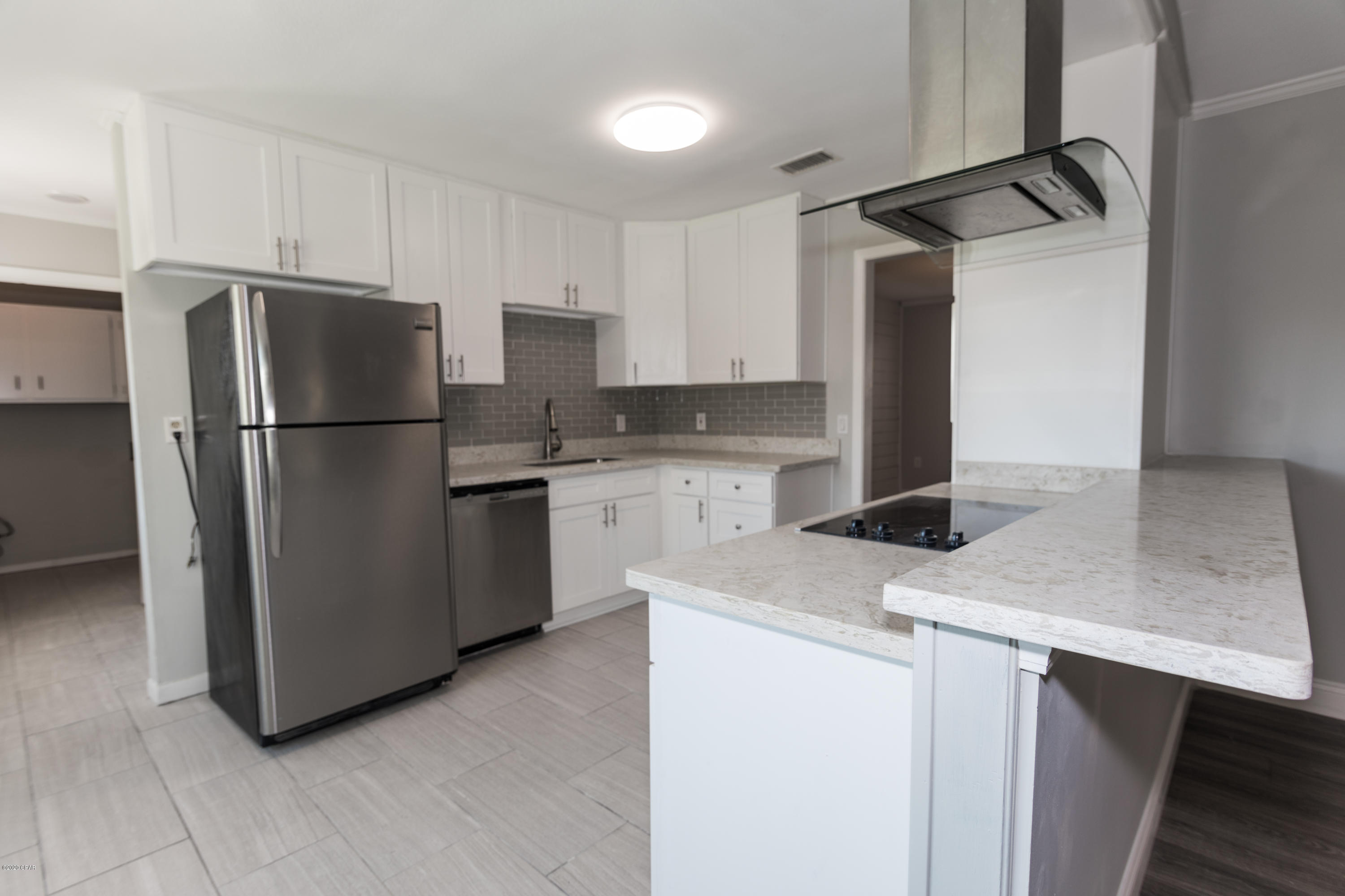 Venetian Villa 1st Add Replat - Residential