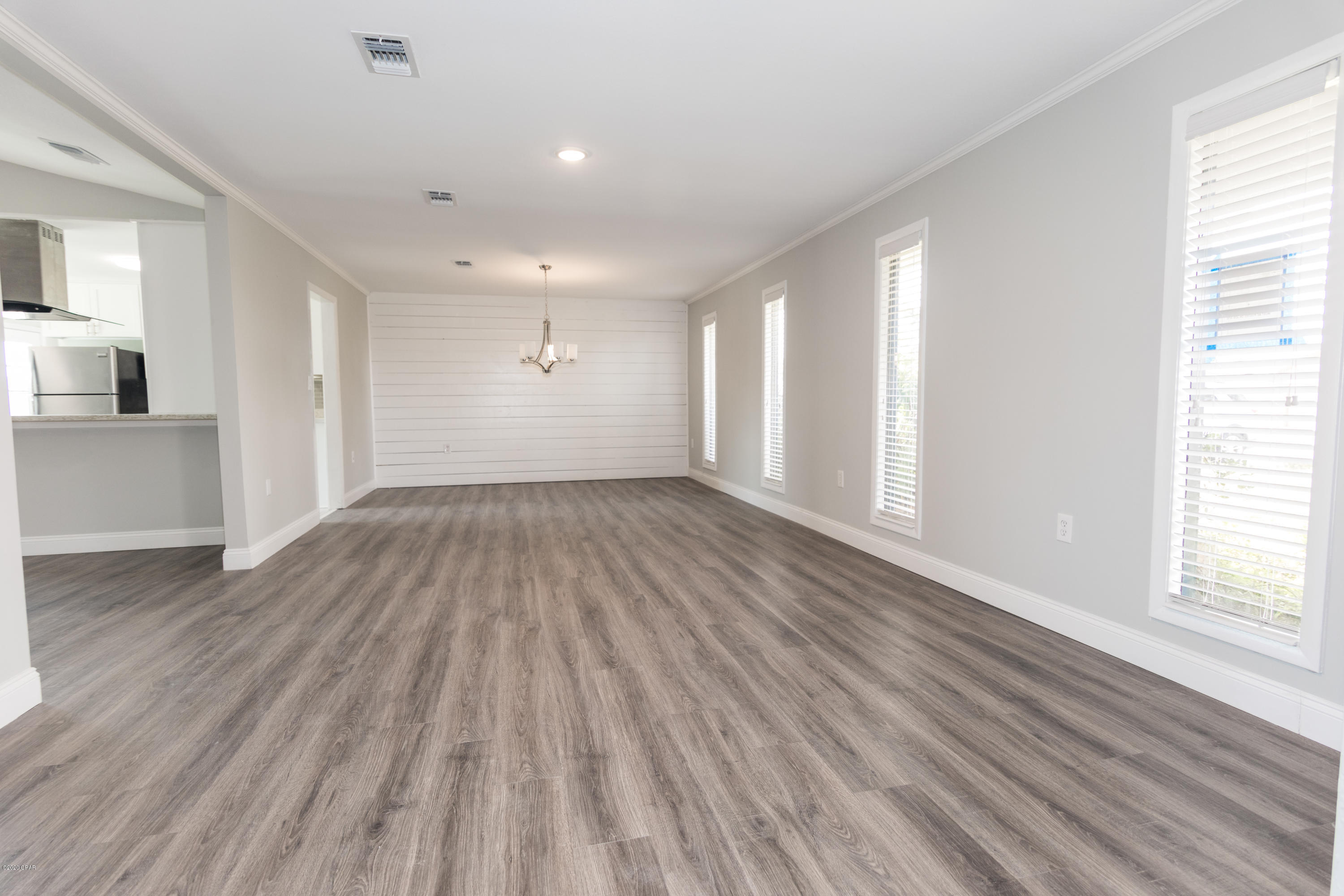 Venetian Villa 1st Add Replat - Residential