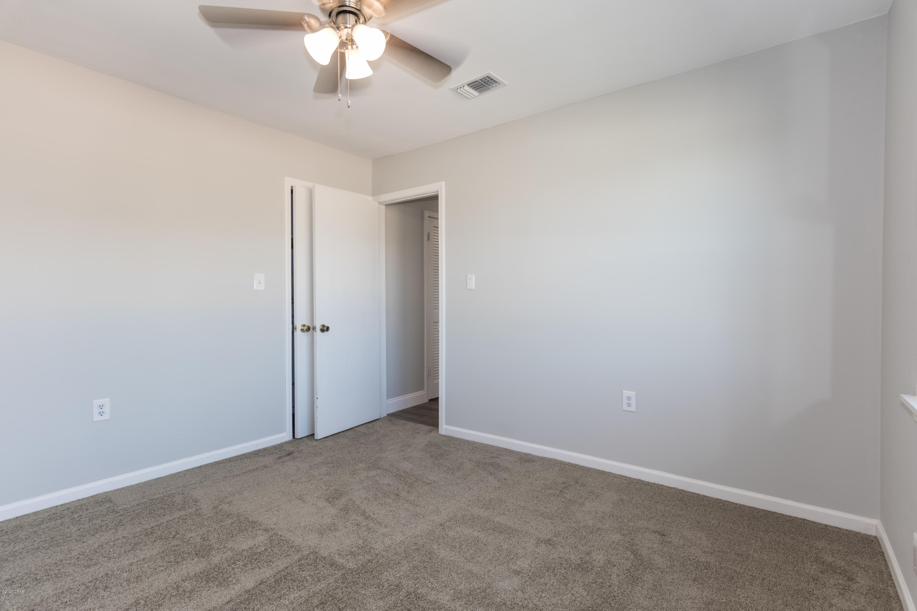 Venetian Villa 1st Add Replat - Residential