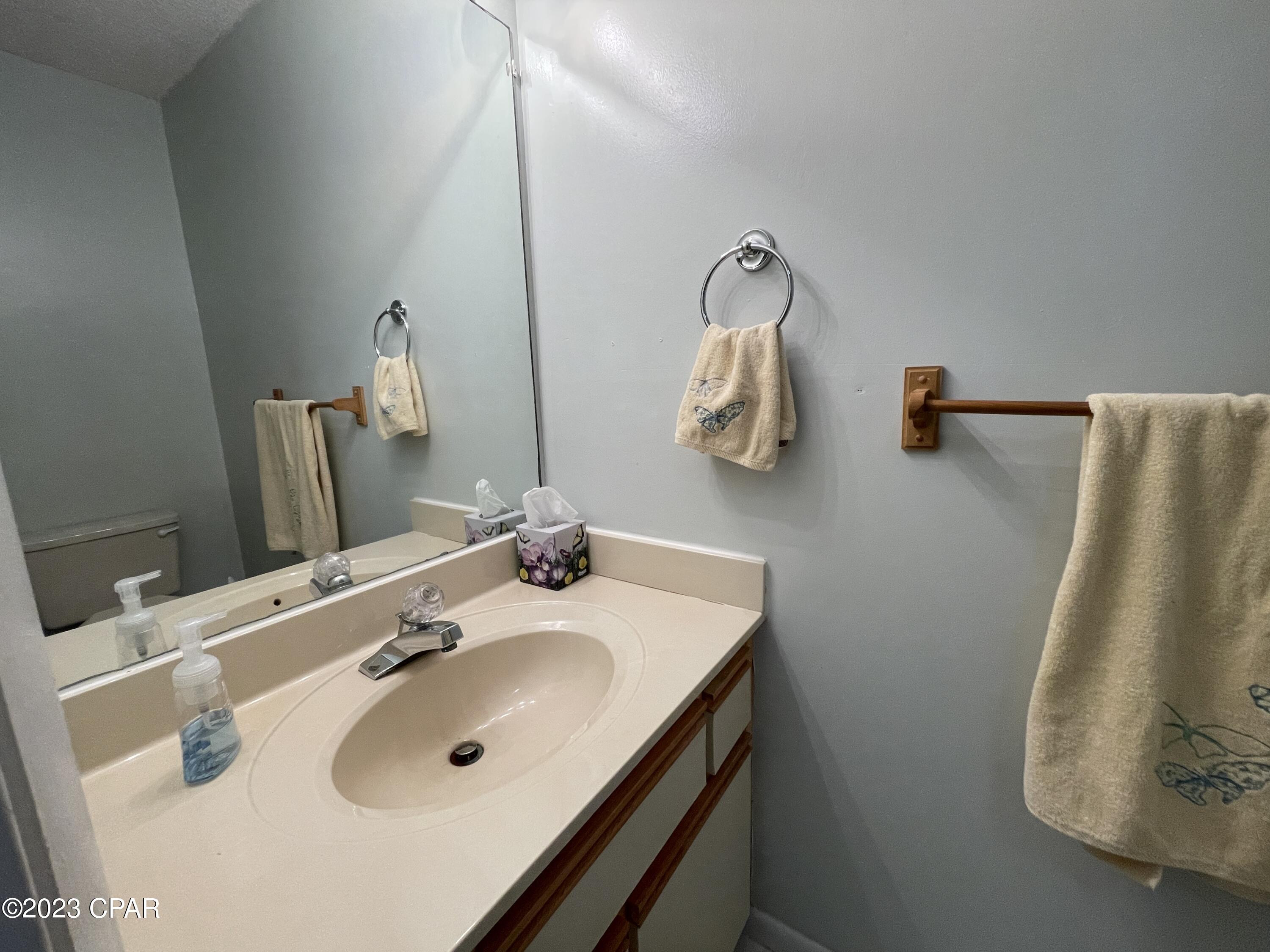 Point Lagoon Condos - Residential Lease