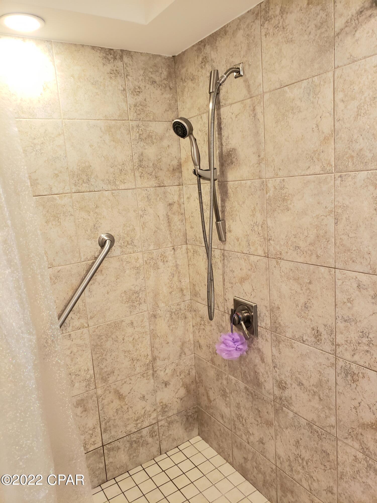 Edgewater Golf Villas II-B - Residential