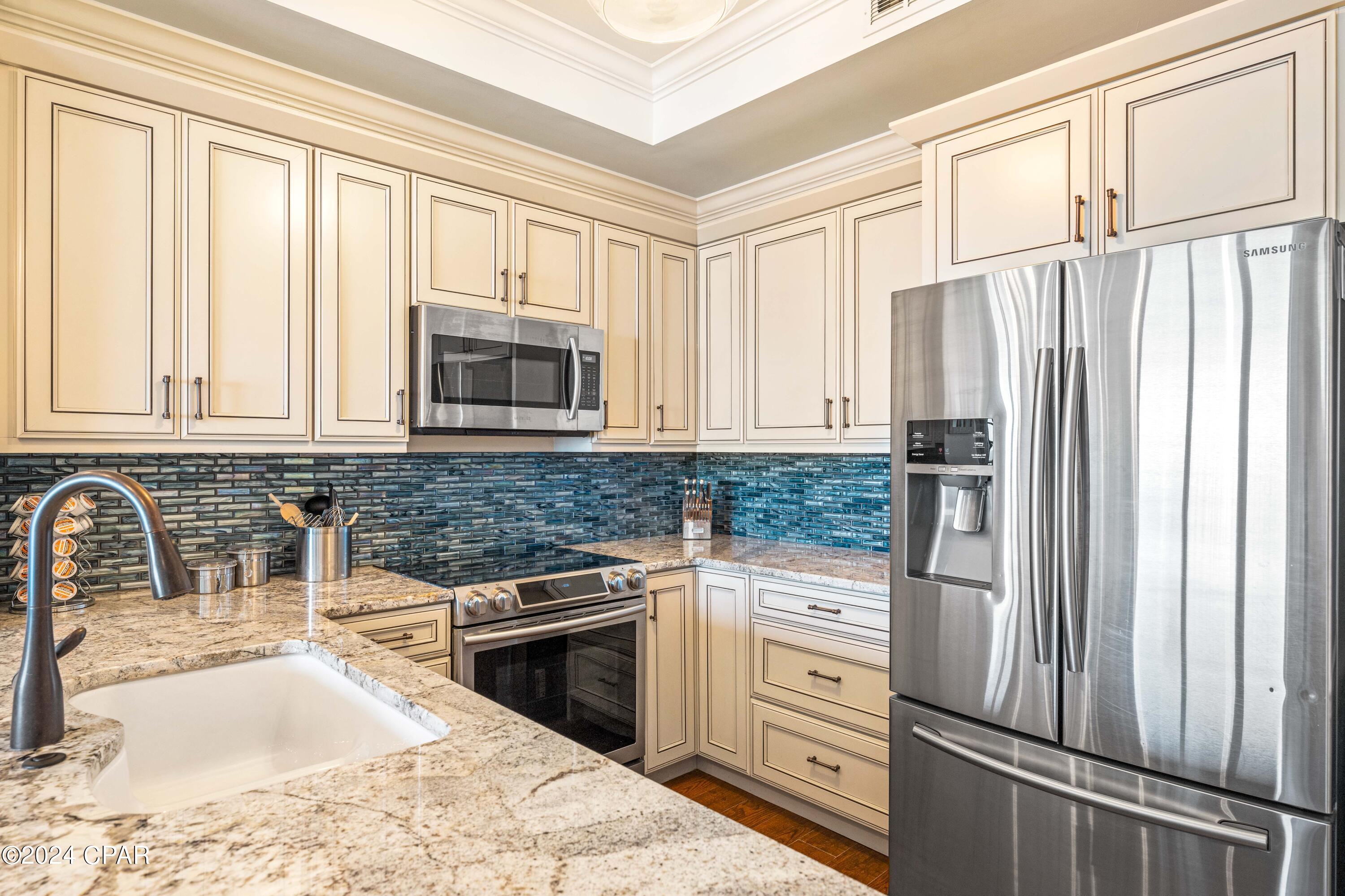 Calypso Towers I - Residential