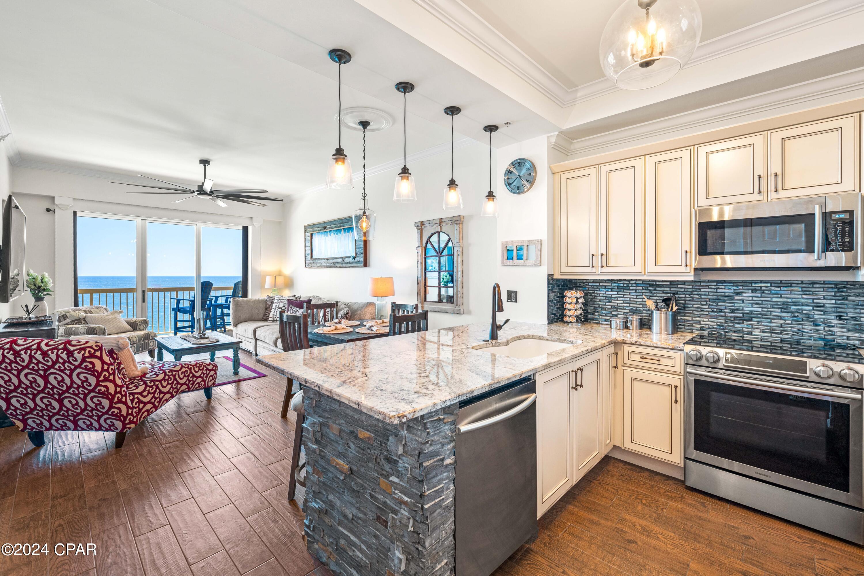 Calypso Towers I - Residential